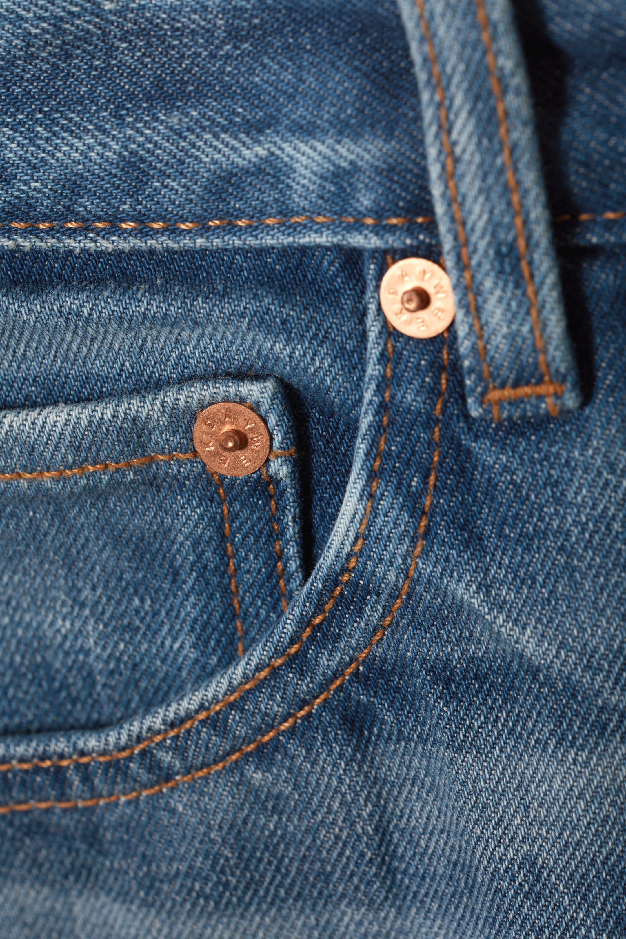 Wellenblau - Lockere Jeansshorts Space - 1