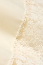 Dimvit - Satinshorts med spets - 5