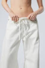 Weiß - Denim-Hose "Motion" mit niedrigem Bund - 2
