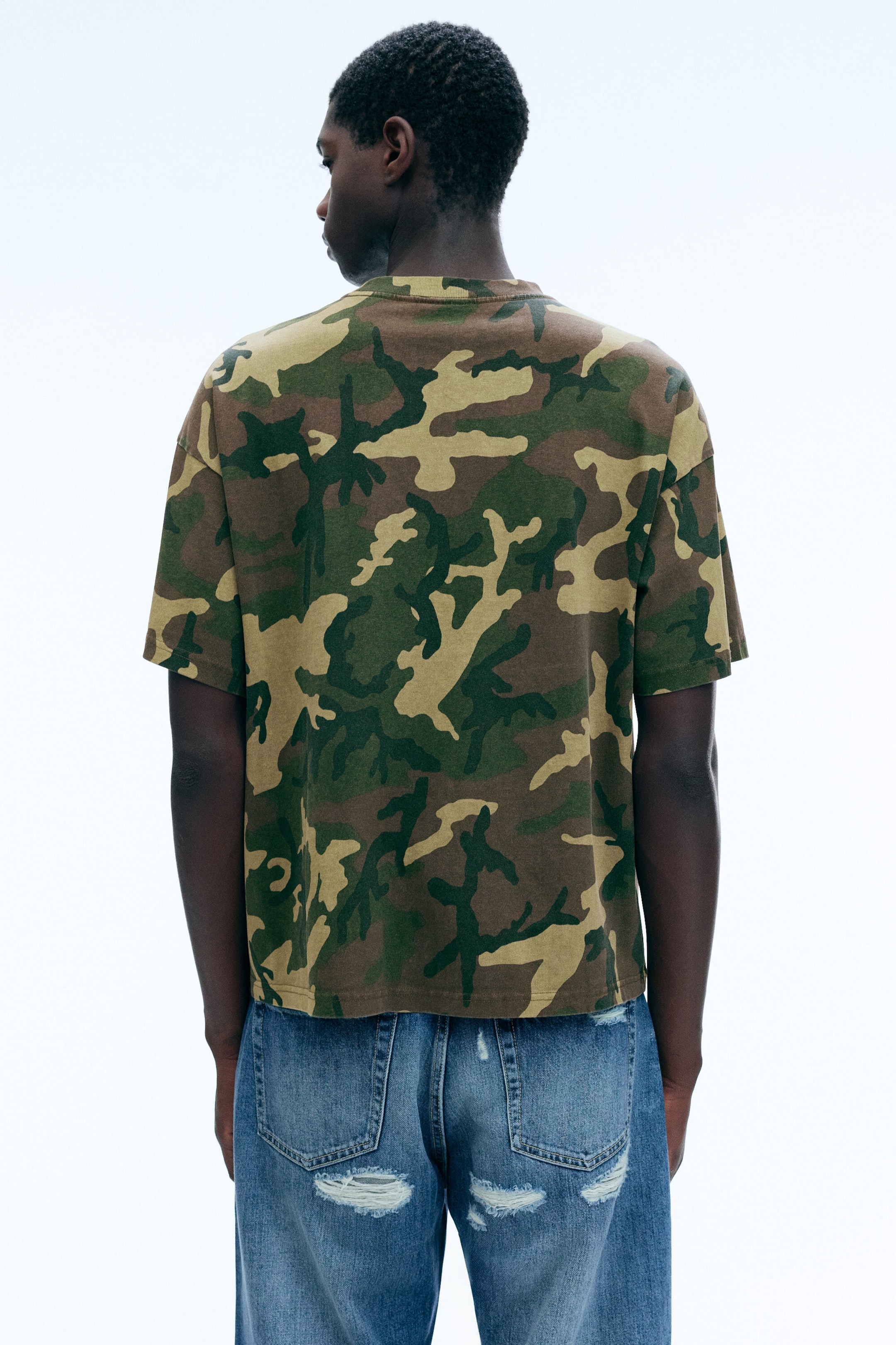 Camouflage - Bedrucktes kastiges T-Shirt - 3