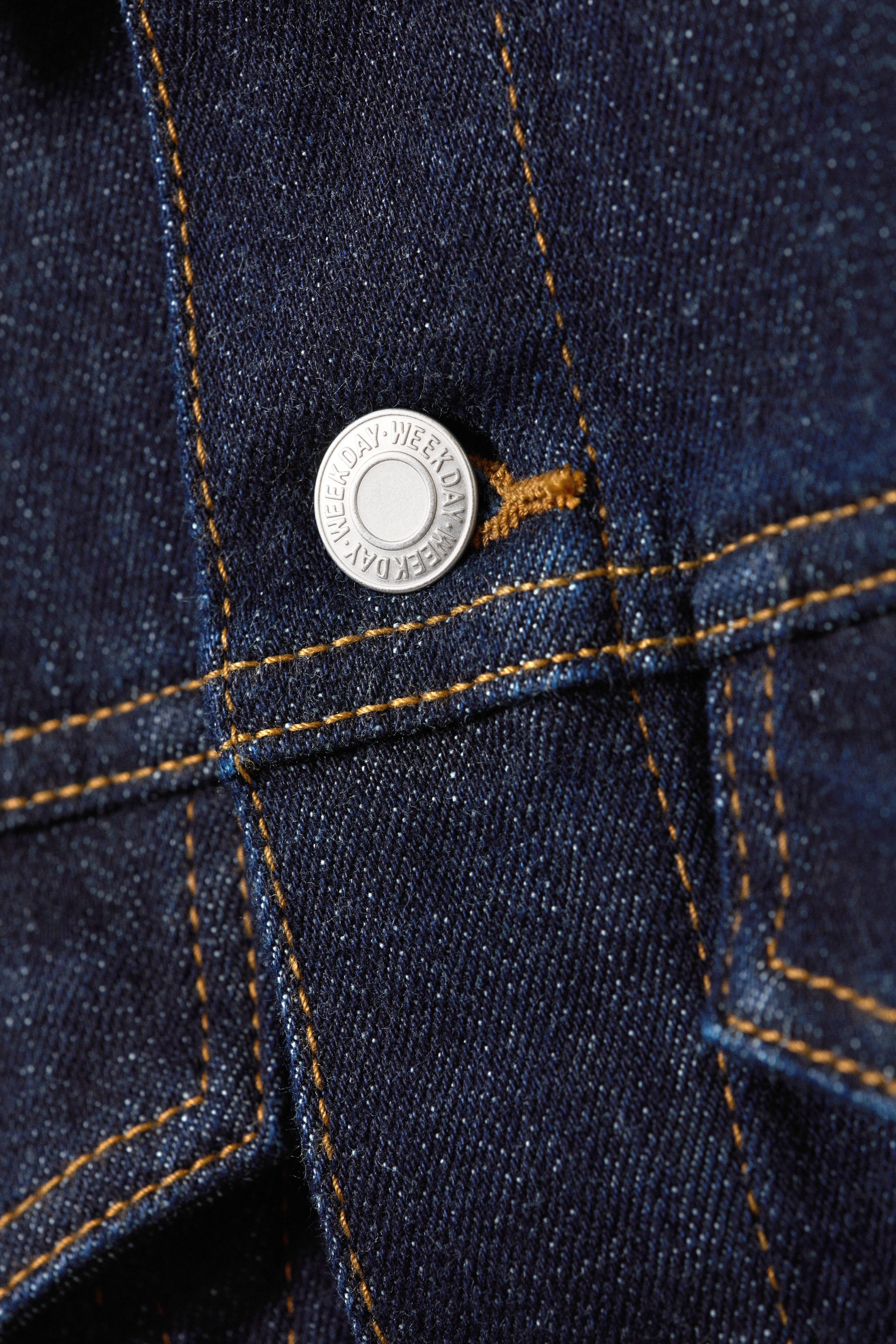 Blue Rinse - Dark Blue - Fitted Denim Trucker Jacket - 7