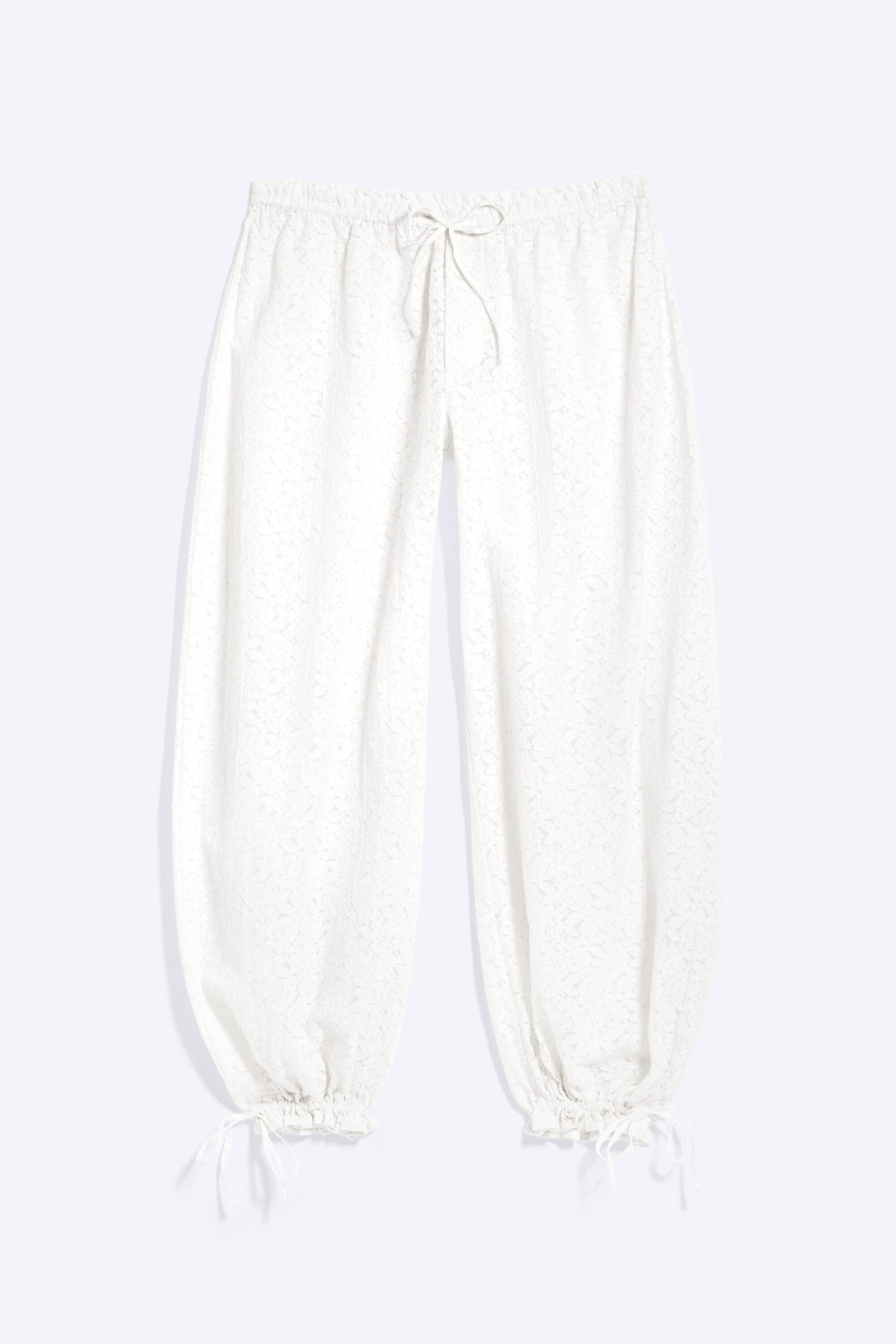 Dusty White Lace - Kanten broek met lage taille en trekkoord - 4