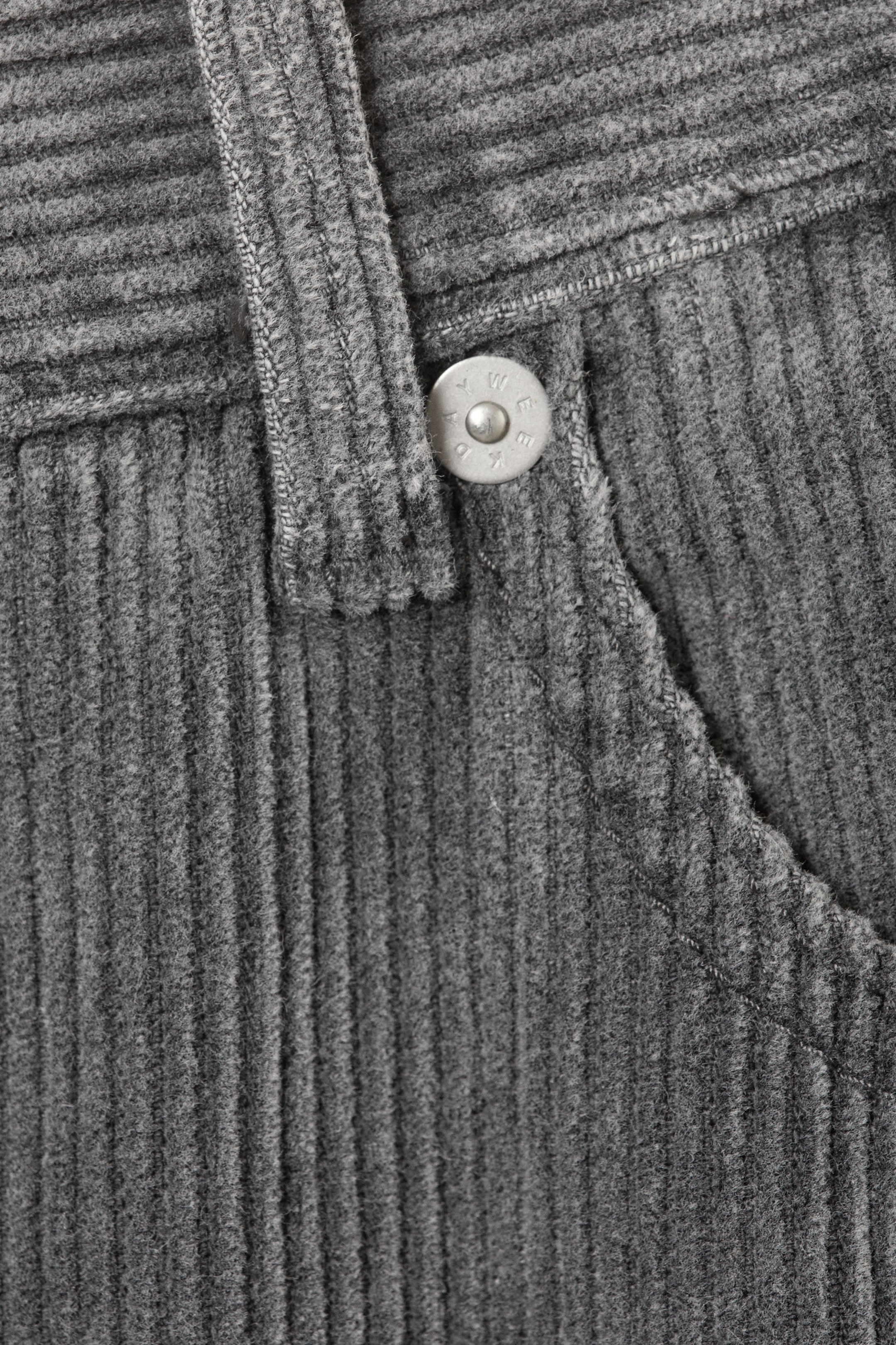 Verwaschenes Schwarz - Galaxy – Weite, gerade geschnittene Cordhose - 2