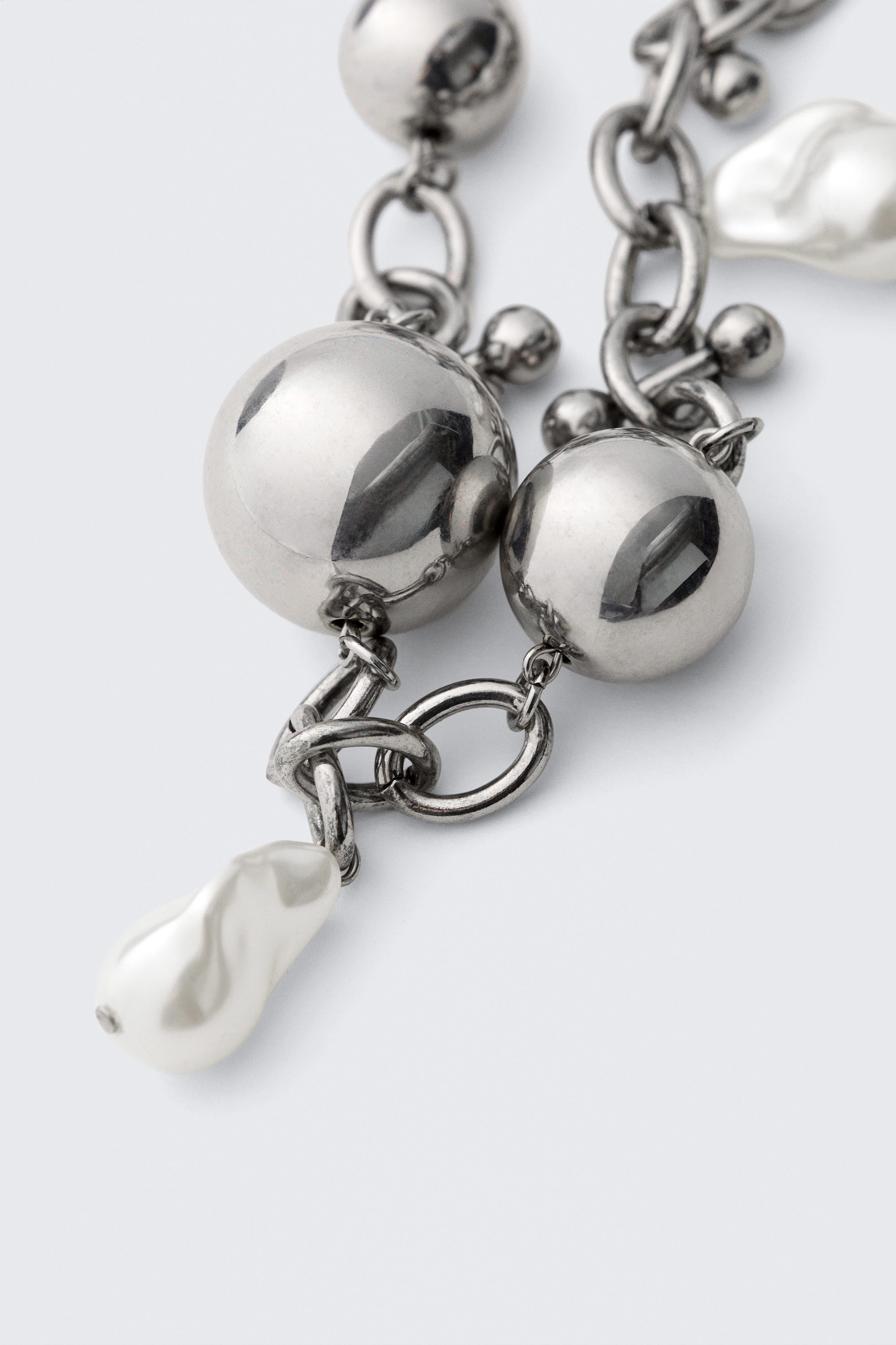 Silver - Chunky halsband med pärlor och berlocker - 2