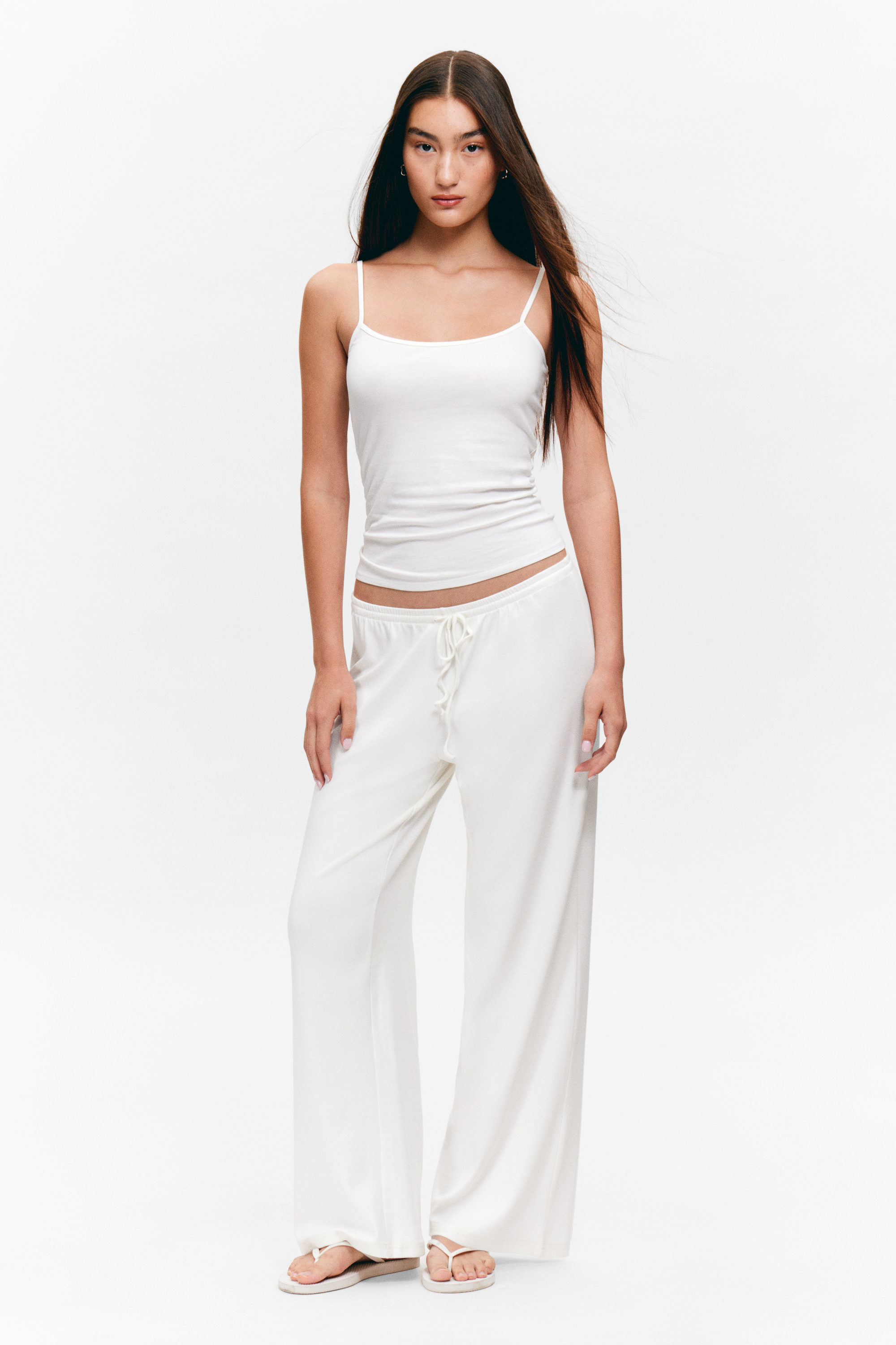 White - Ruimvallende pyjamabroek - 1