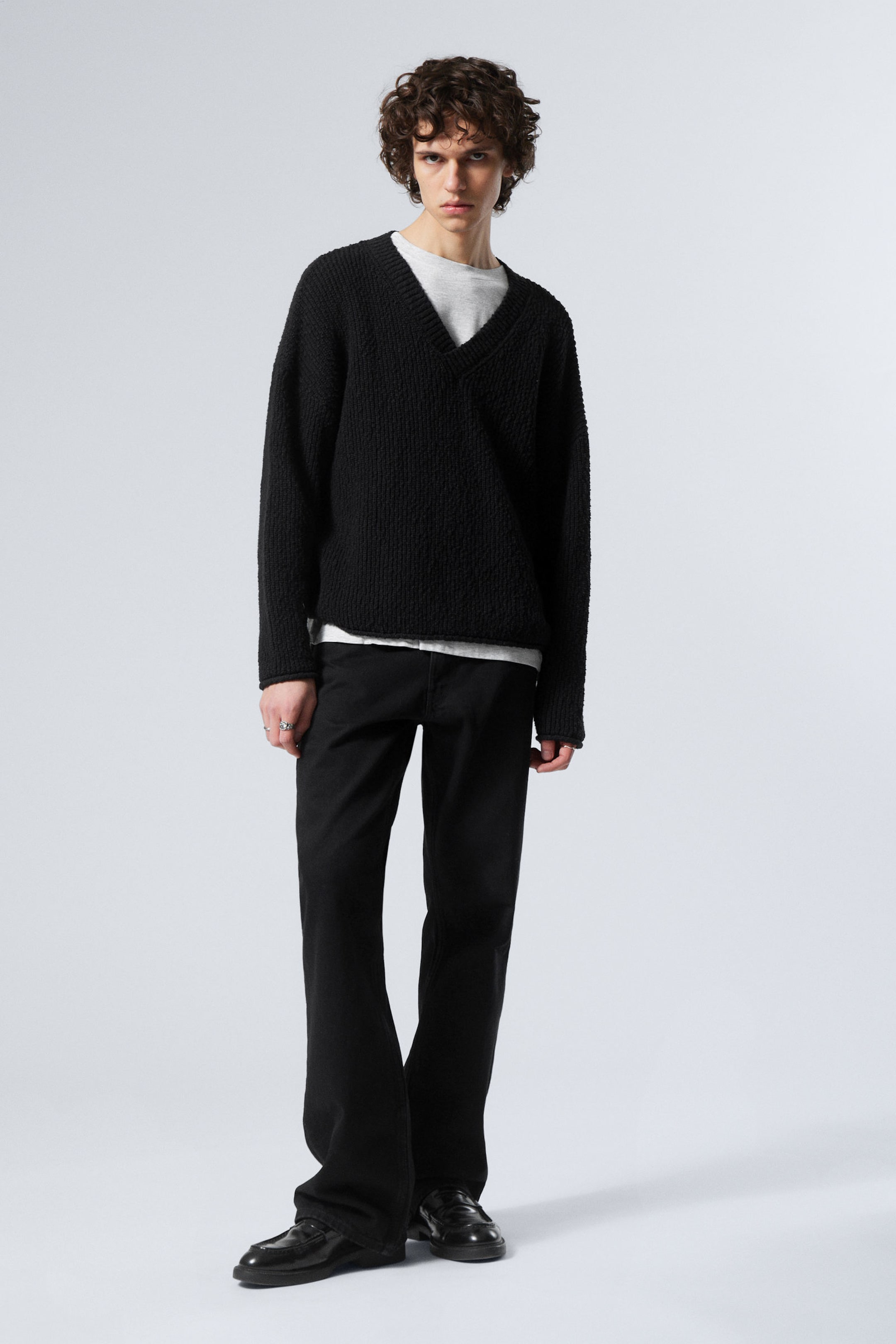 #272628 - Boxy Knitted V-neck Sweater - 1
