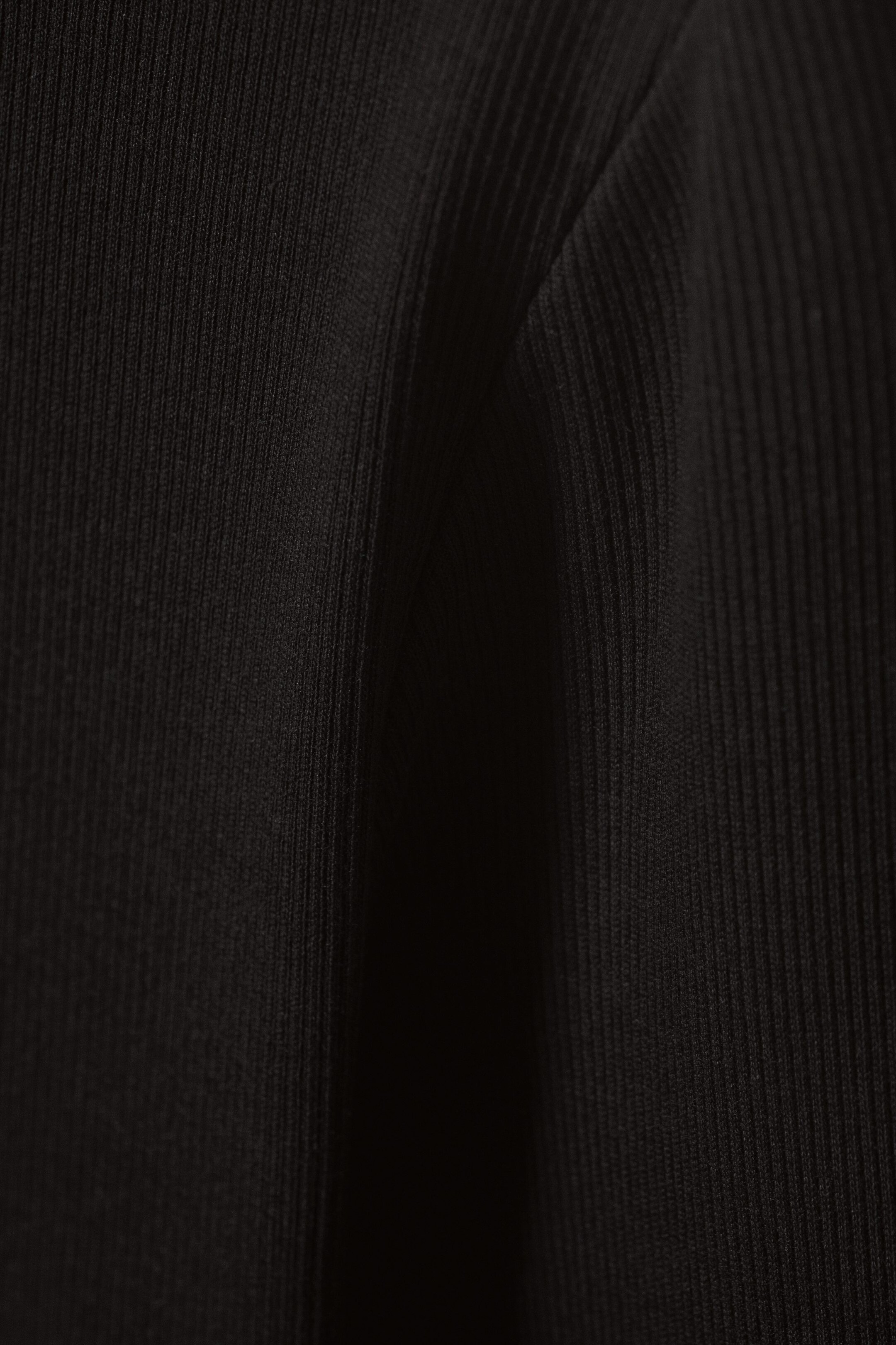 View larger image: Mini Rib Long Sleeve Crop Top - Black - Ladies | H&M GB 2