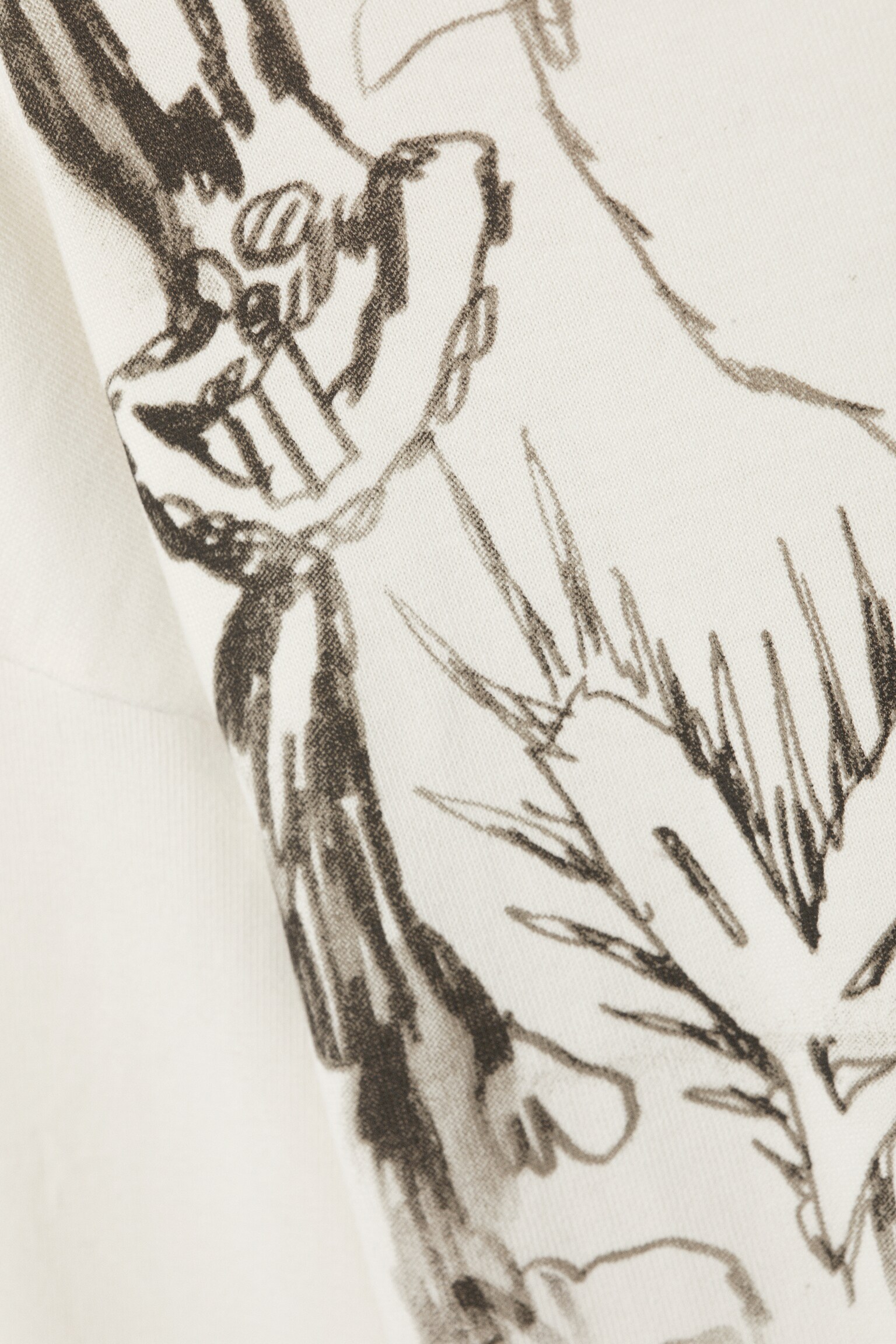 Great Boxy Graphic Long Sleeve T-shirt - White - Sketch Book/Dark Grey - Dragon Print/White - Skull Flame - 3