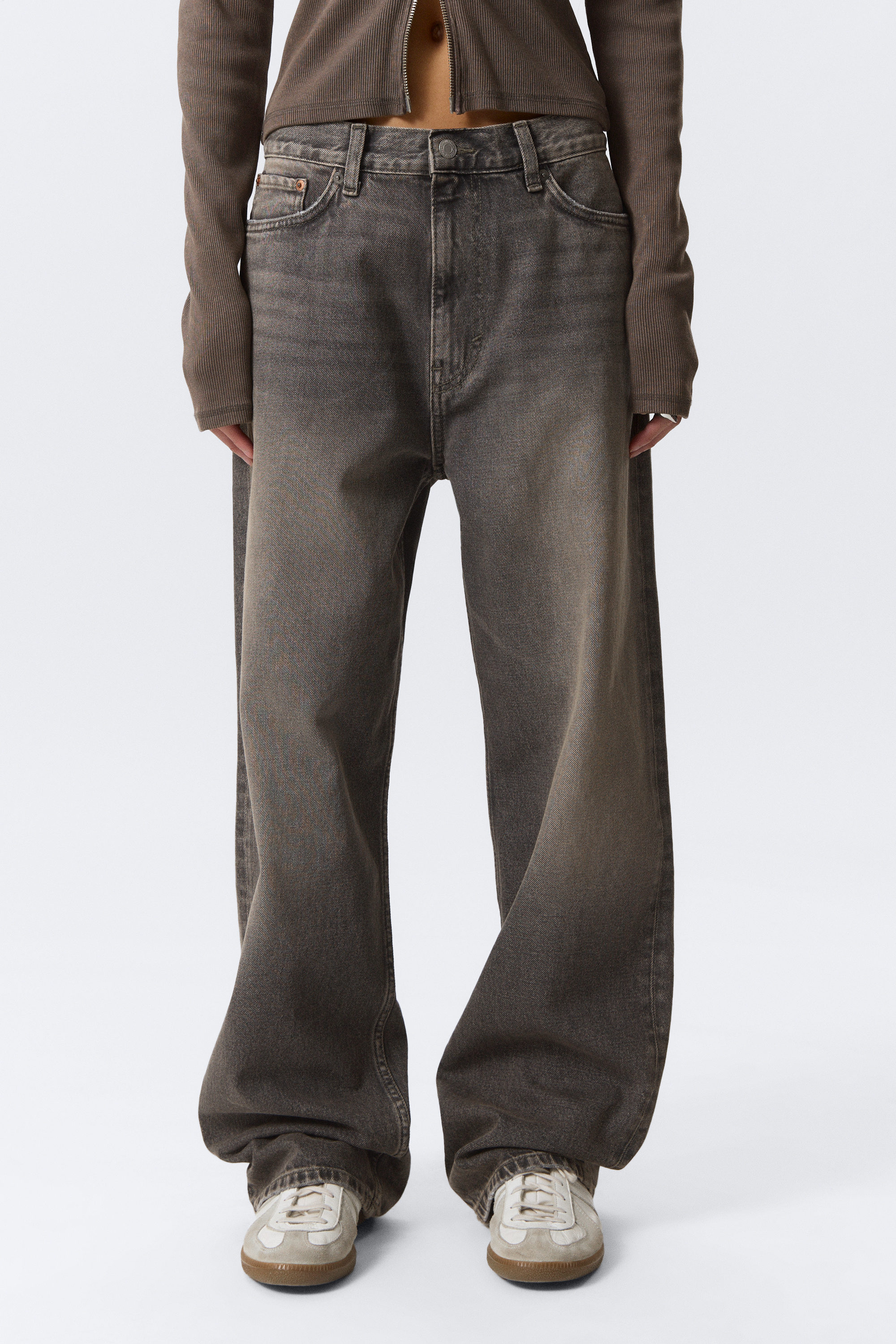 Redondo Black - Black - Galaxy Mid Rise Loose Straight Leg Jeans - 5