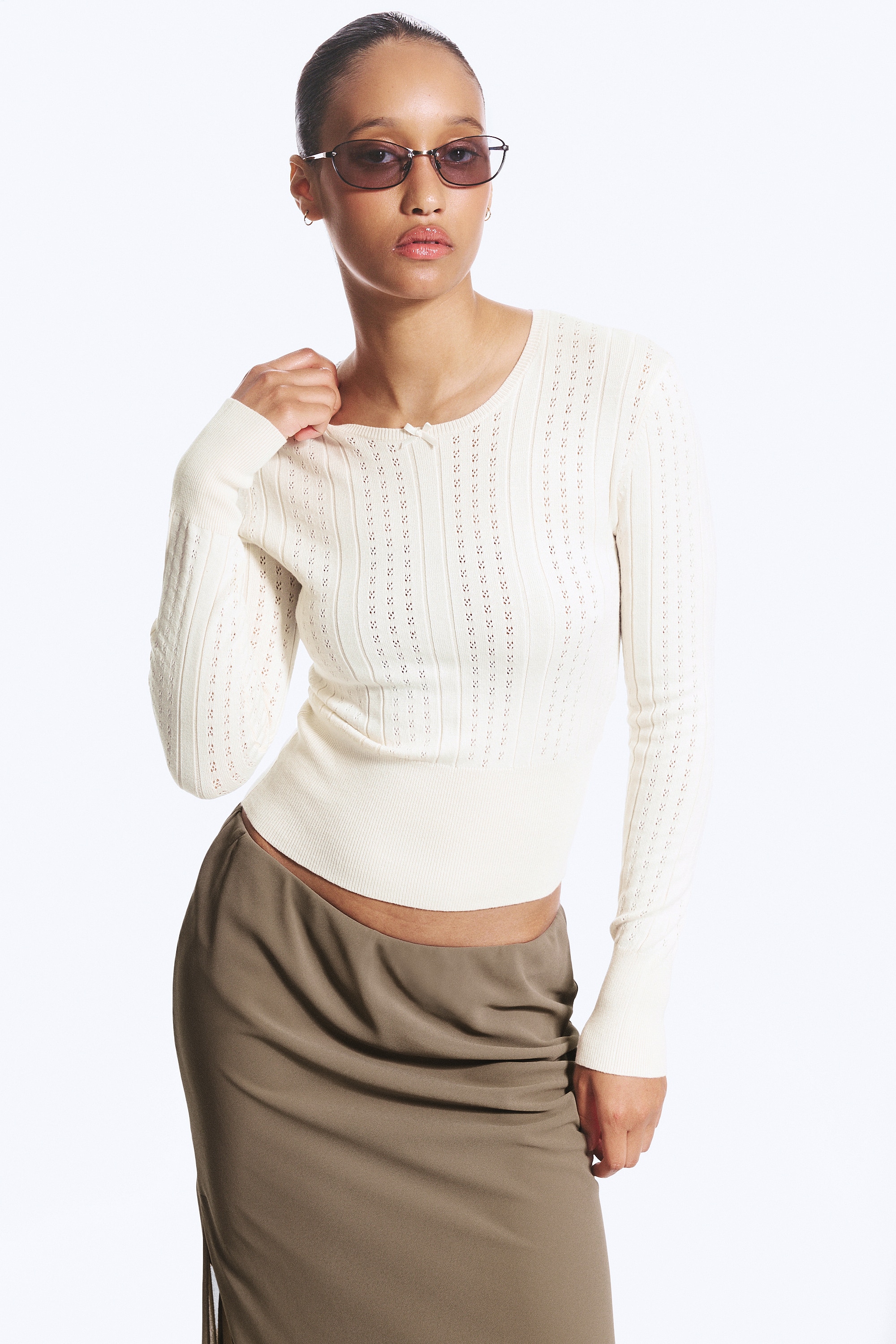 Schmal geschnittener Strickpullover - Weiß/Hellblau