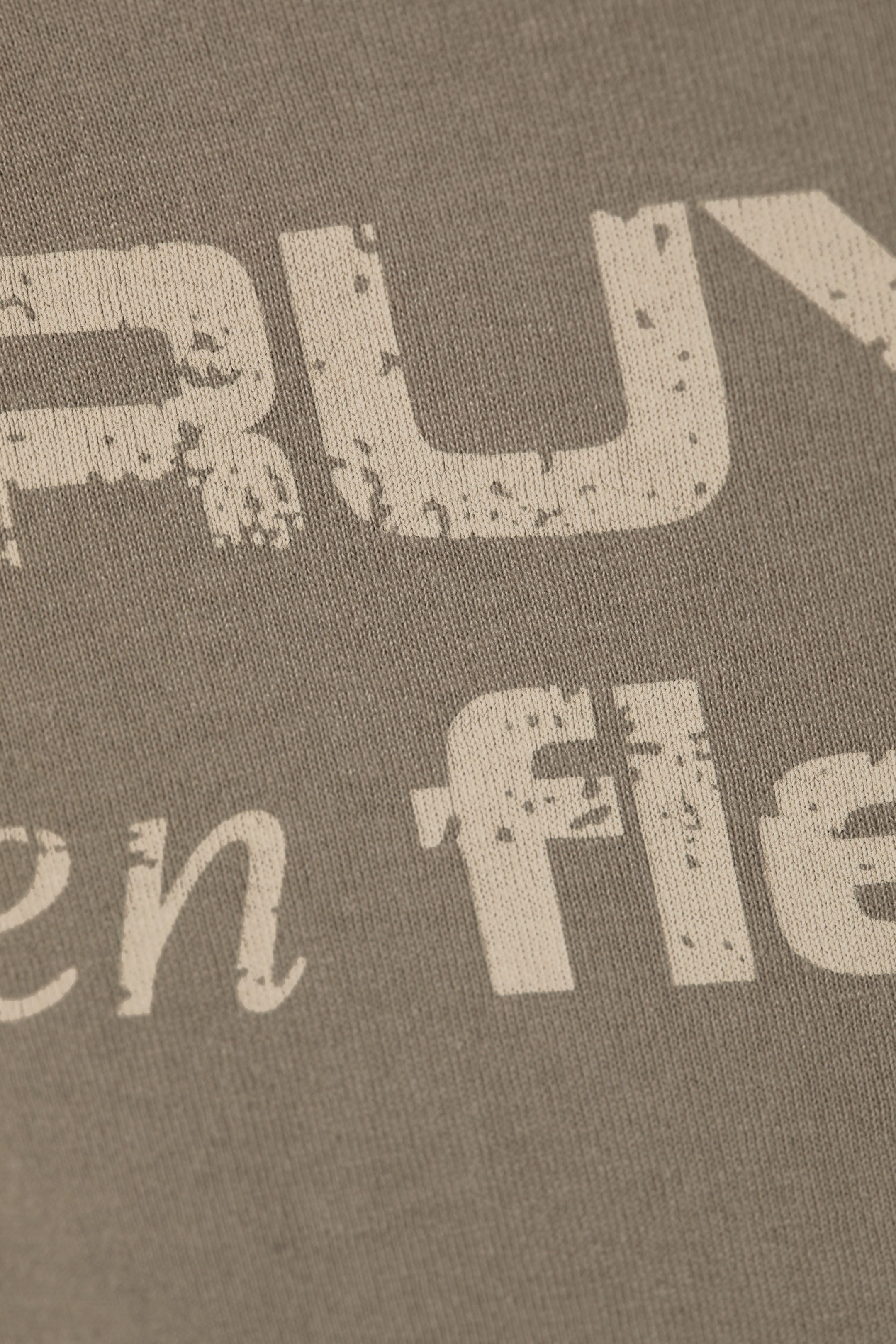 Graubraun - Bruyére en fleurs - Boxy T-Shirt mit Print und kurzen Ärmeln - 6