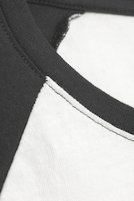 White/Dark Grey - Short-Sleeved Raglan T-shirt - 5