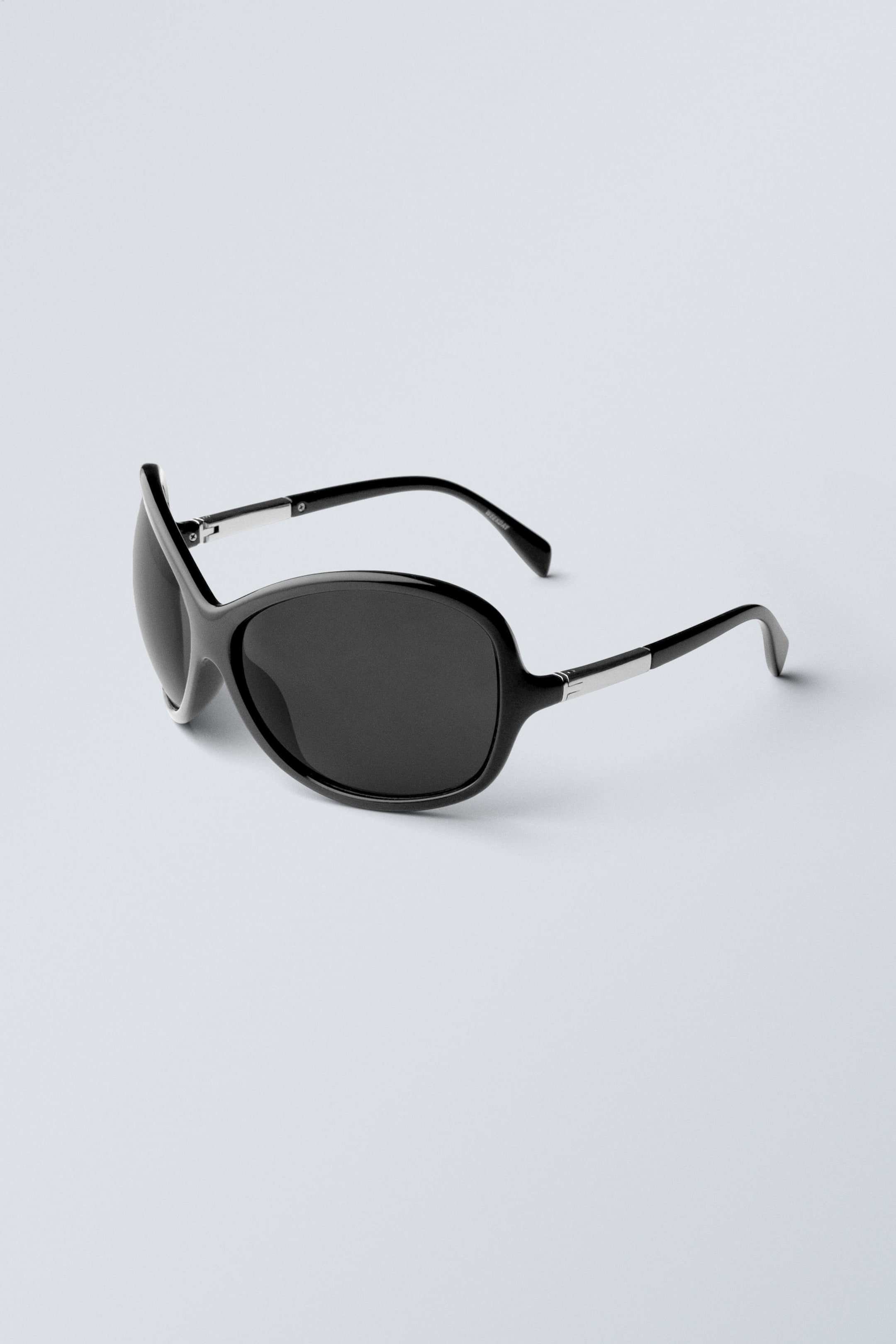 Black - Oversized Sunglasses - 1