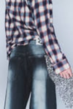 Blaues Spray - Looser – Weite Jeans mit normaler Taille - 3