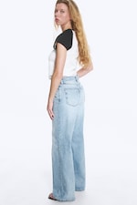 Trot Blue – lyseblå - Paz jeans med mellomhøyt liv og vide ben - 2