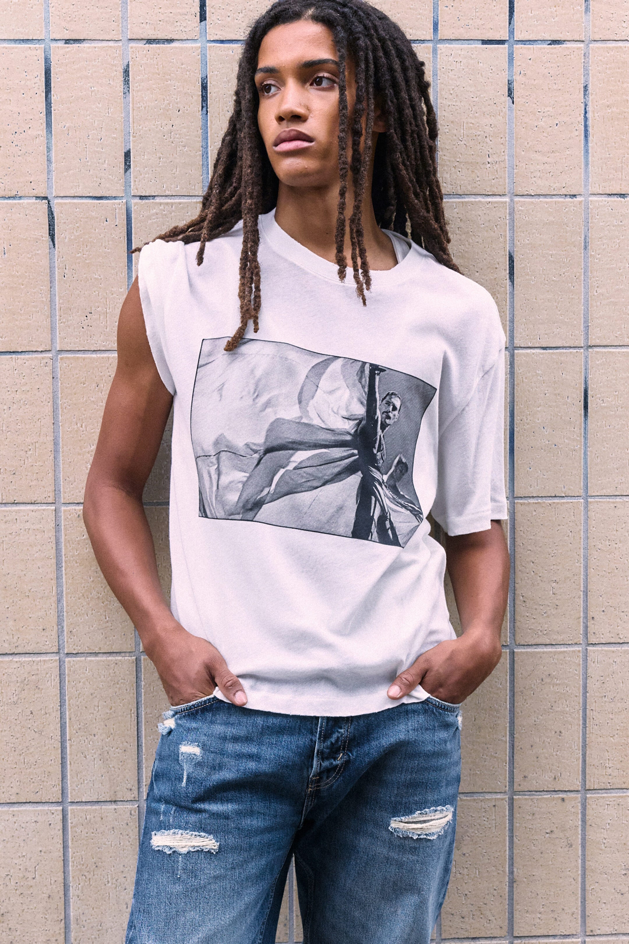 white - Freddie trashed tee - 2
