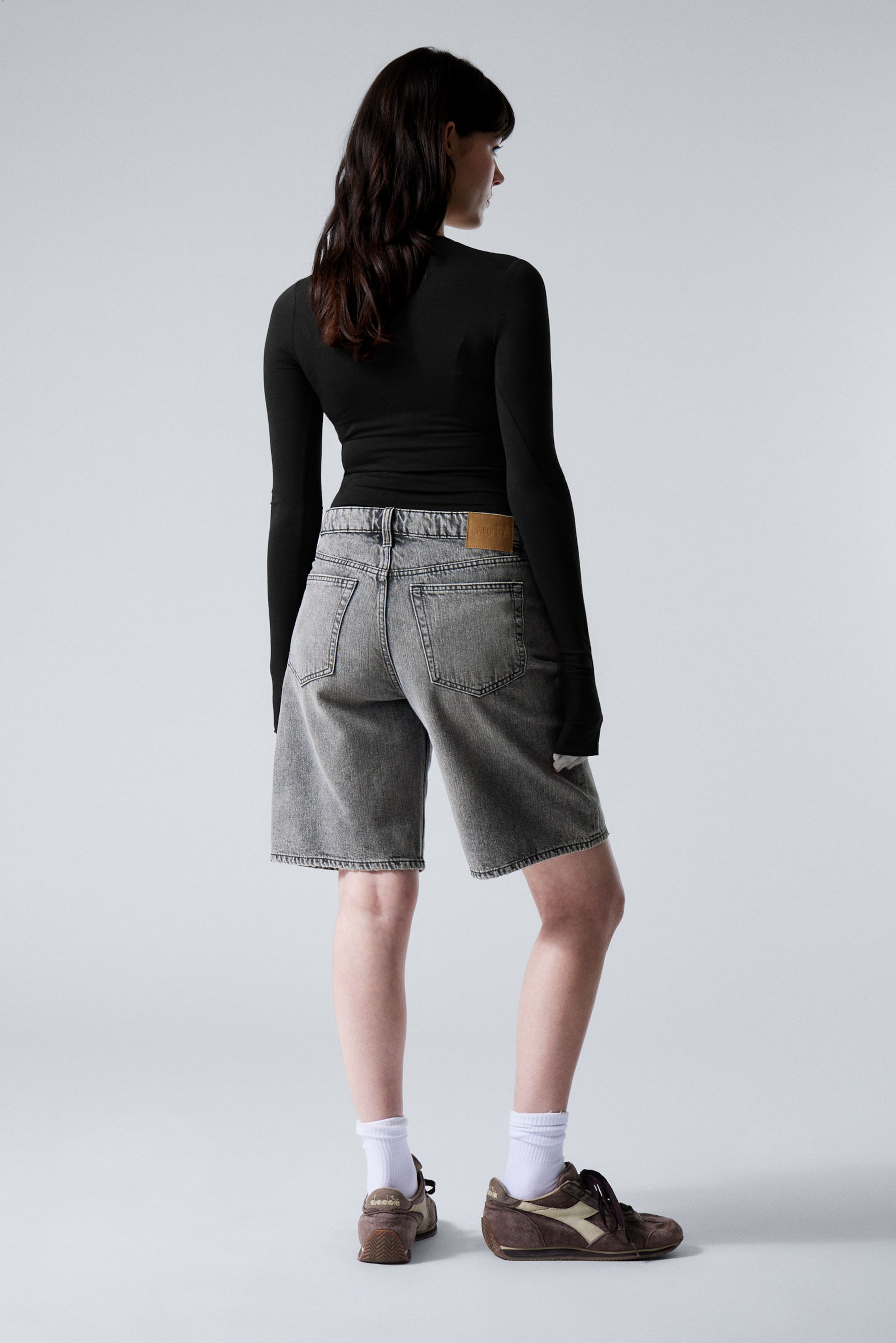 Grey faded - Grijs - Monterey denim short met lage taille - 2