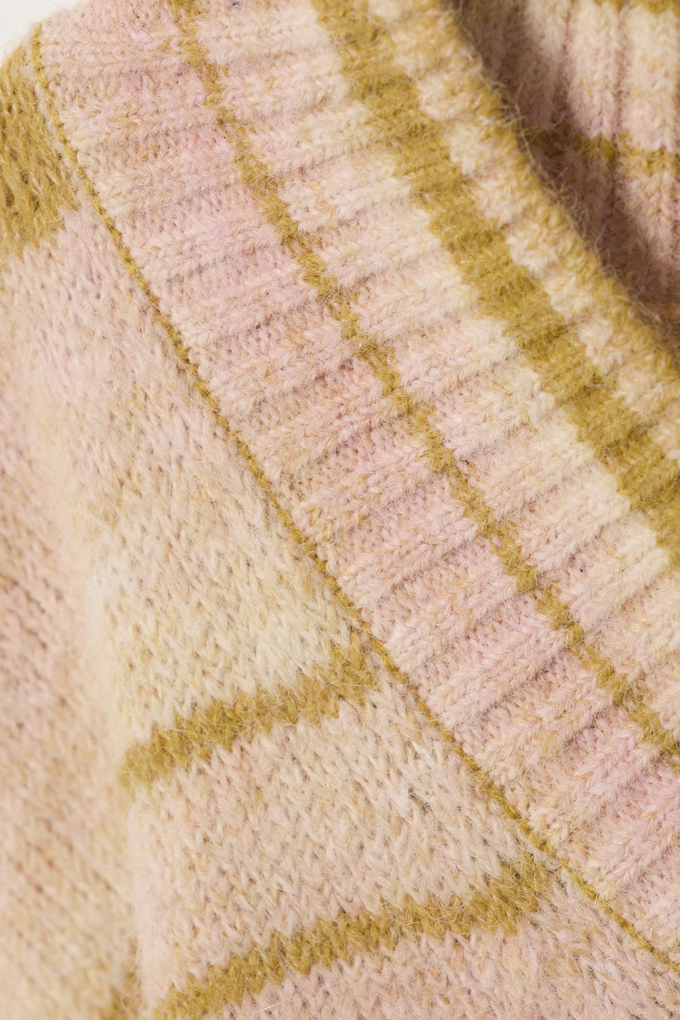 Gelb gestreift - Oversized Strickpullover mit V-Ausschnitt - 4