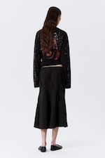 Black - Mid Rise Curved Seam Midi Skirt - 3