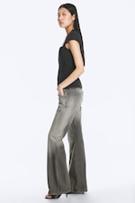Complex Grey - Mittelgrau - Nova Low Waist Slim Bootcut Jeans - 2