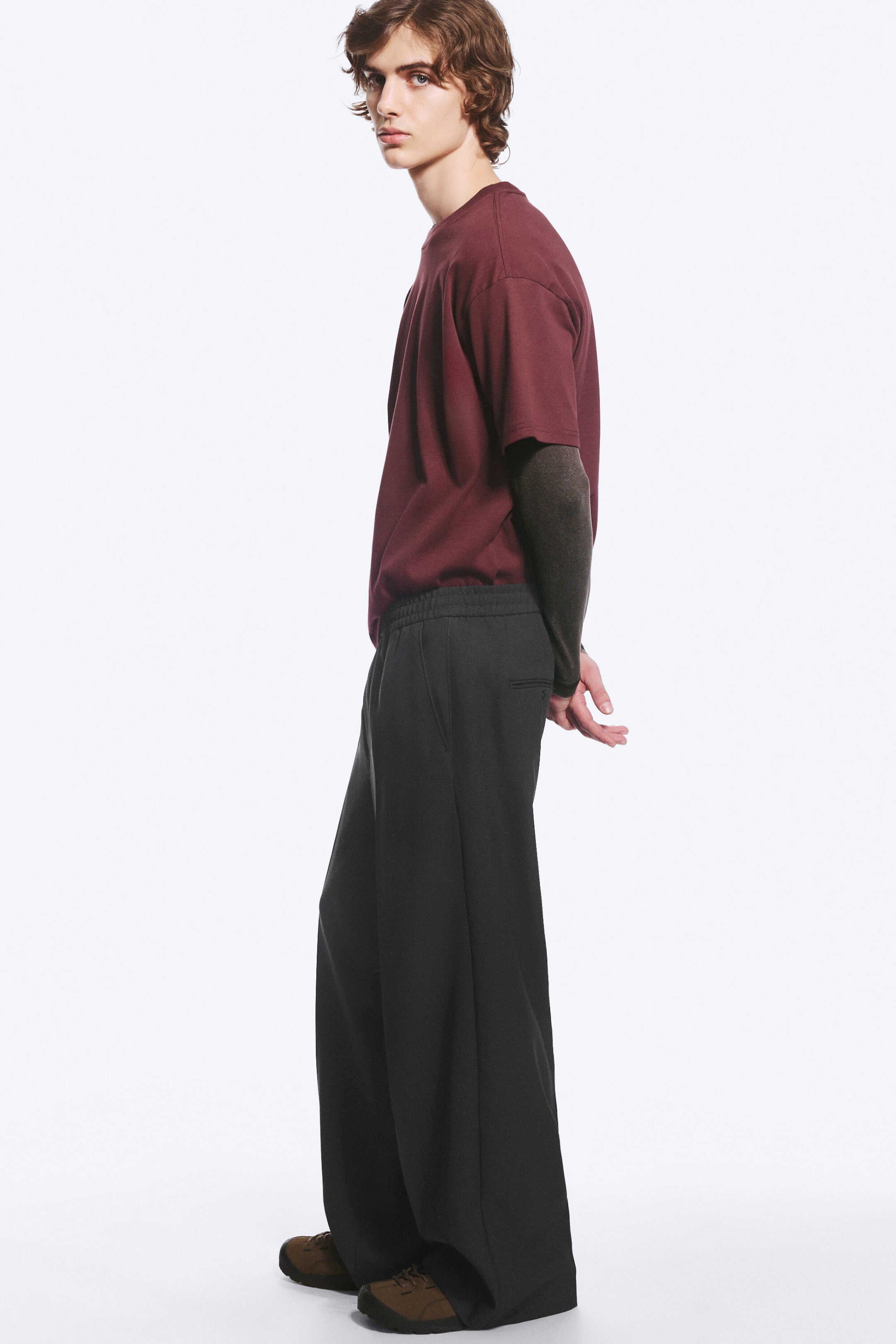 Black - Loose baggy pleated suit trousers - 1