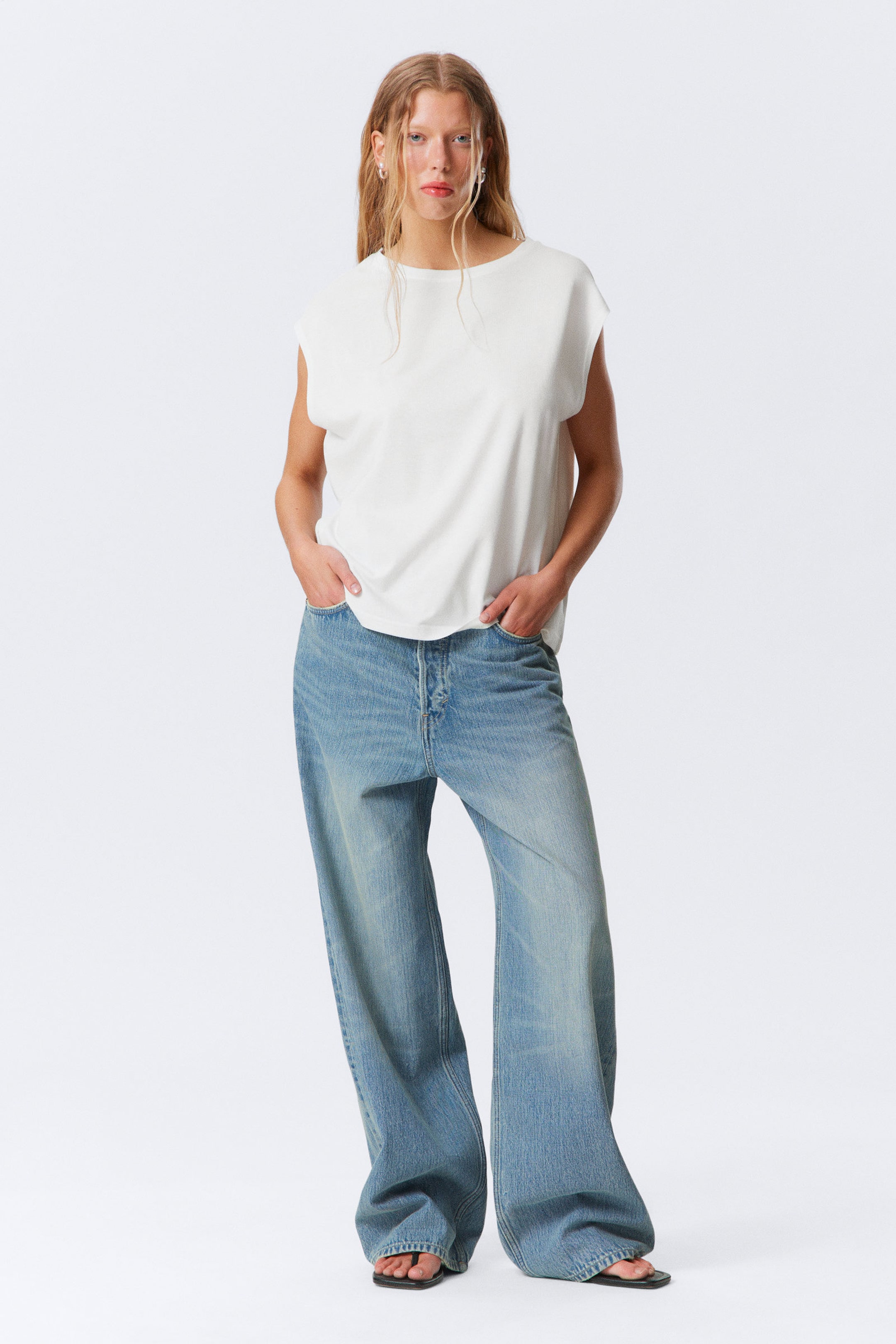 White - Oversized Sleeveless Tank Top - 2