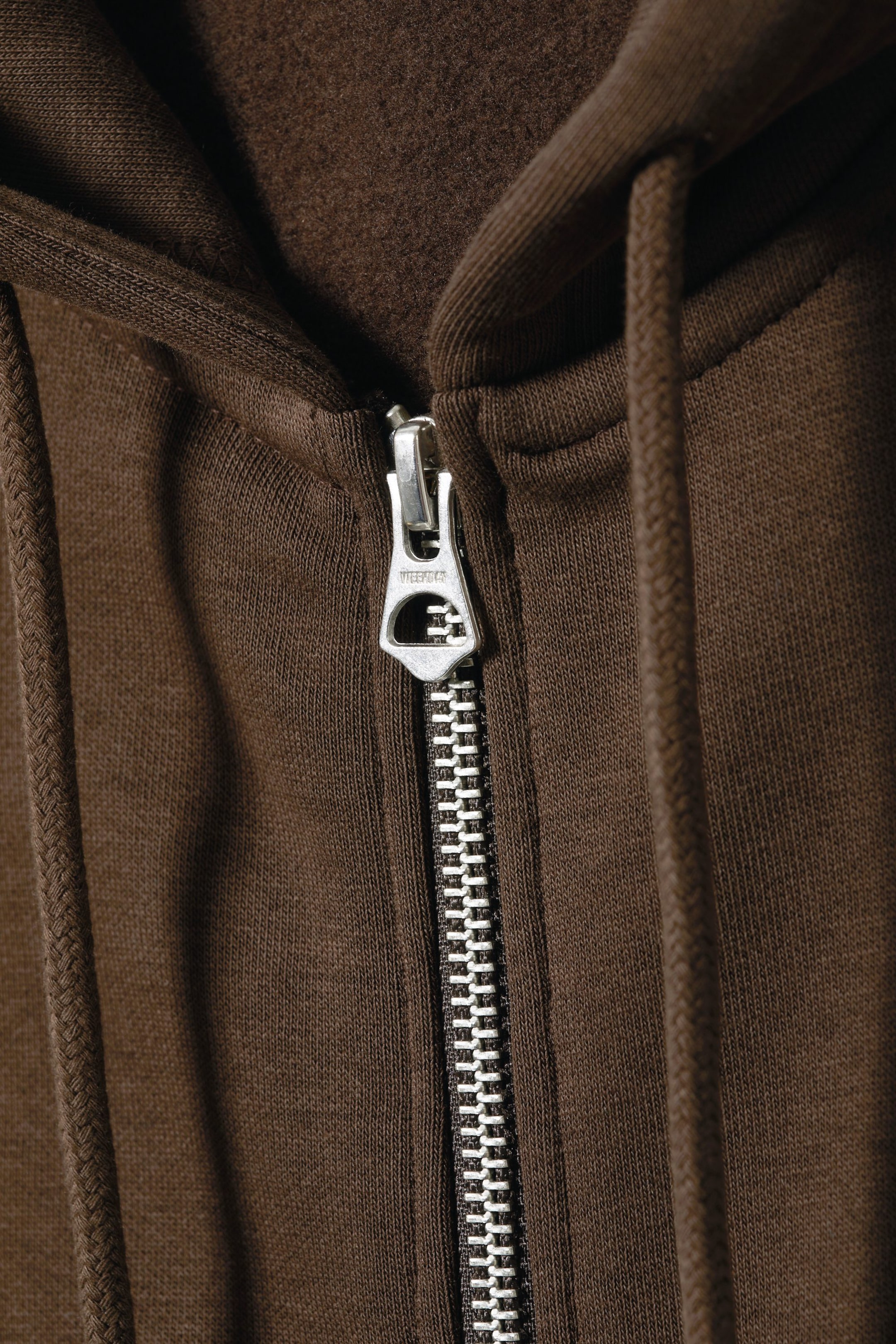 Braun - Oversized-Kapuzenjacke mit Reißverschluss - 1