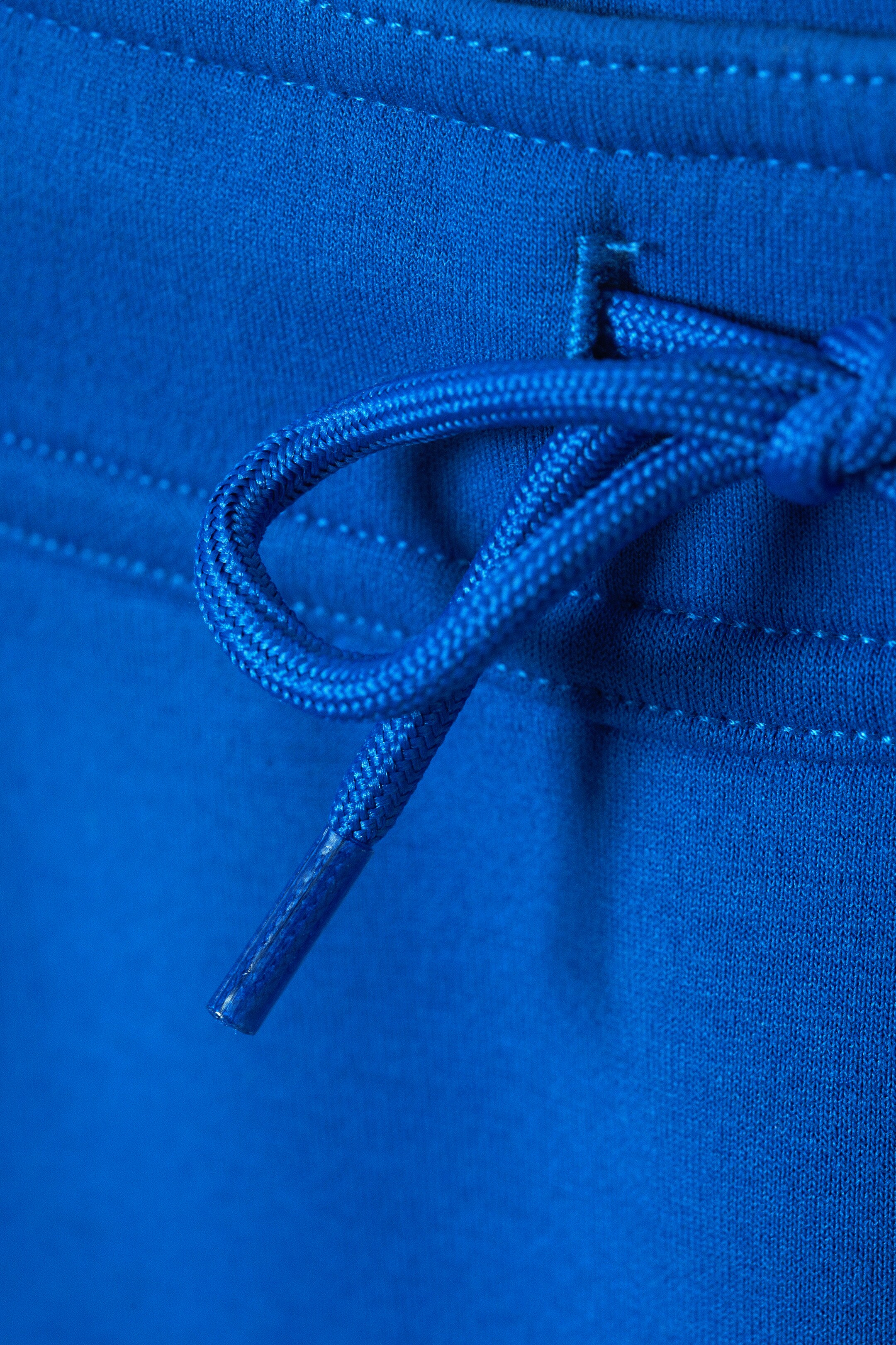 Visualizza immagine più grande: Shorts in scuba con vestibilità loose - Blu brillante - UOMO | H&M IT 6