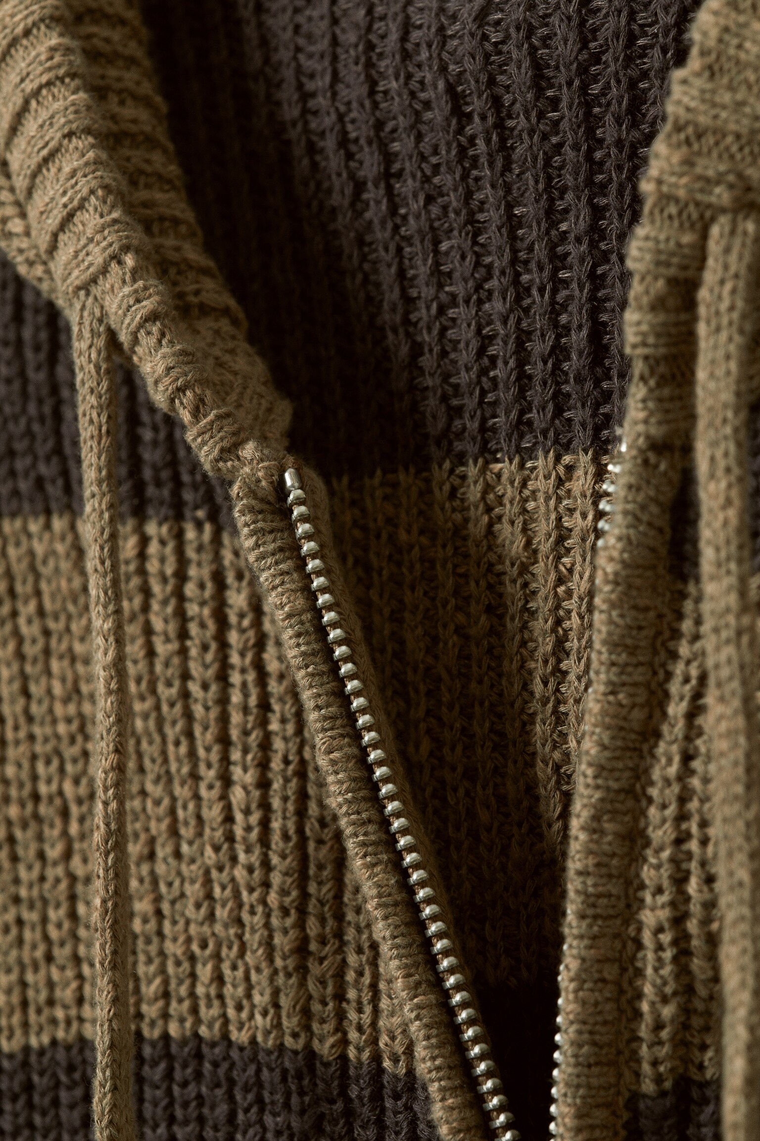 Striped Knitted Slim Fit Zip Hoodie - Gråbrune og sorte striber/Gråmeleret med striber - 4