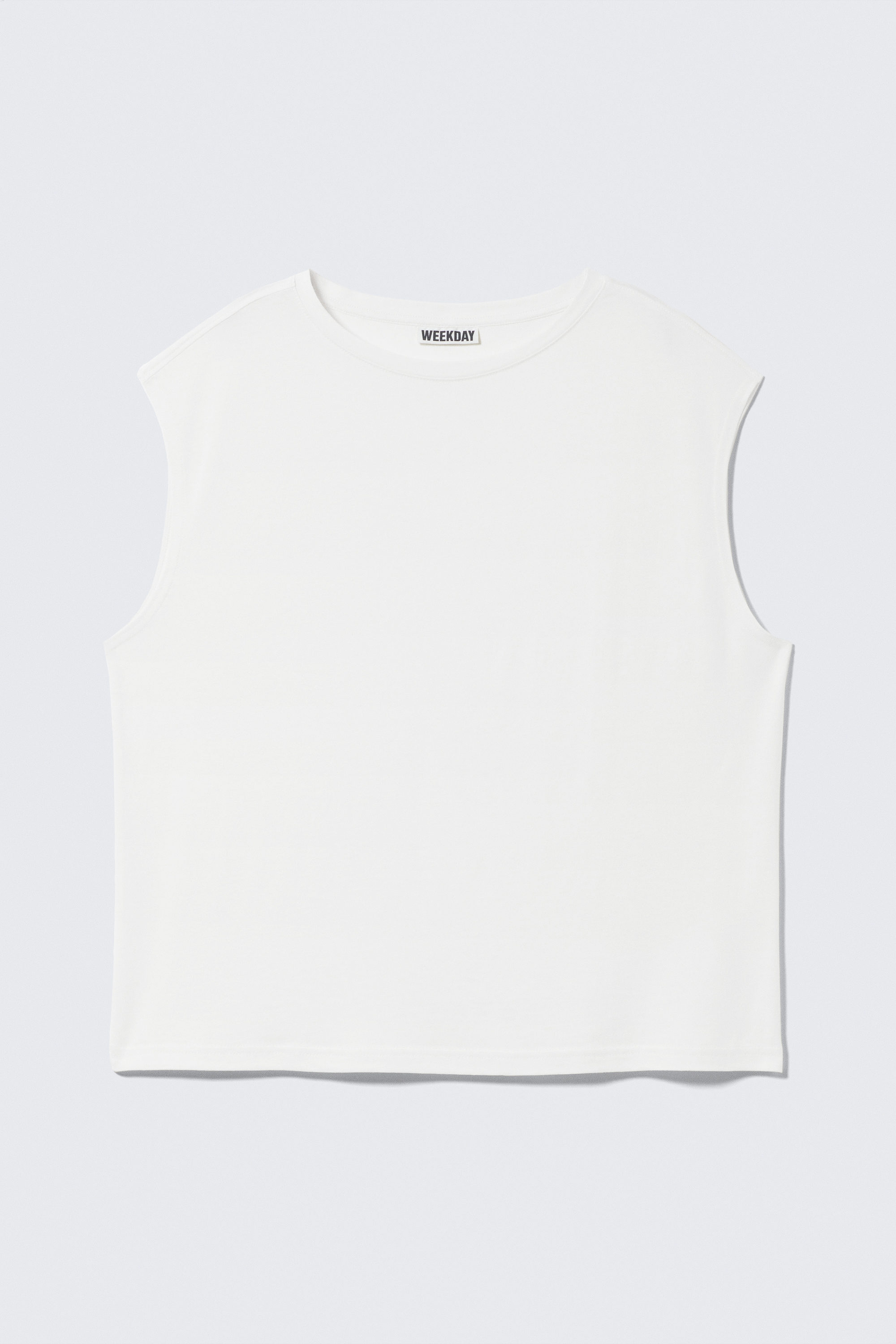 efu EATHER SLEEVELESS TOP ホワイトF oversized sleeveless tank top - White | Weekday EU