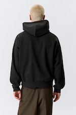 Schwarz - "Synergy" - Quadratischer Graphic-Hoodie mit lockerer Passform - 3