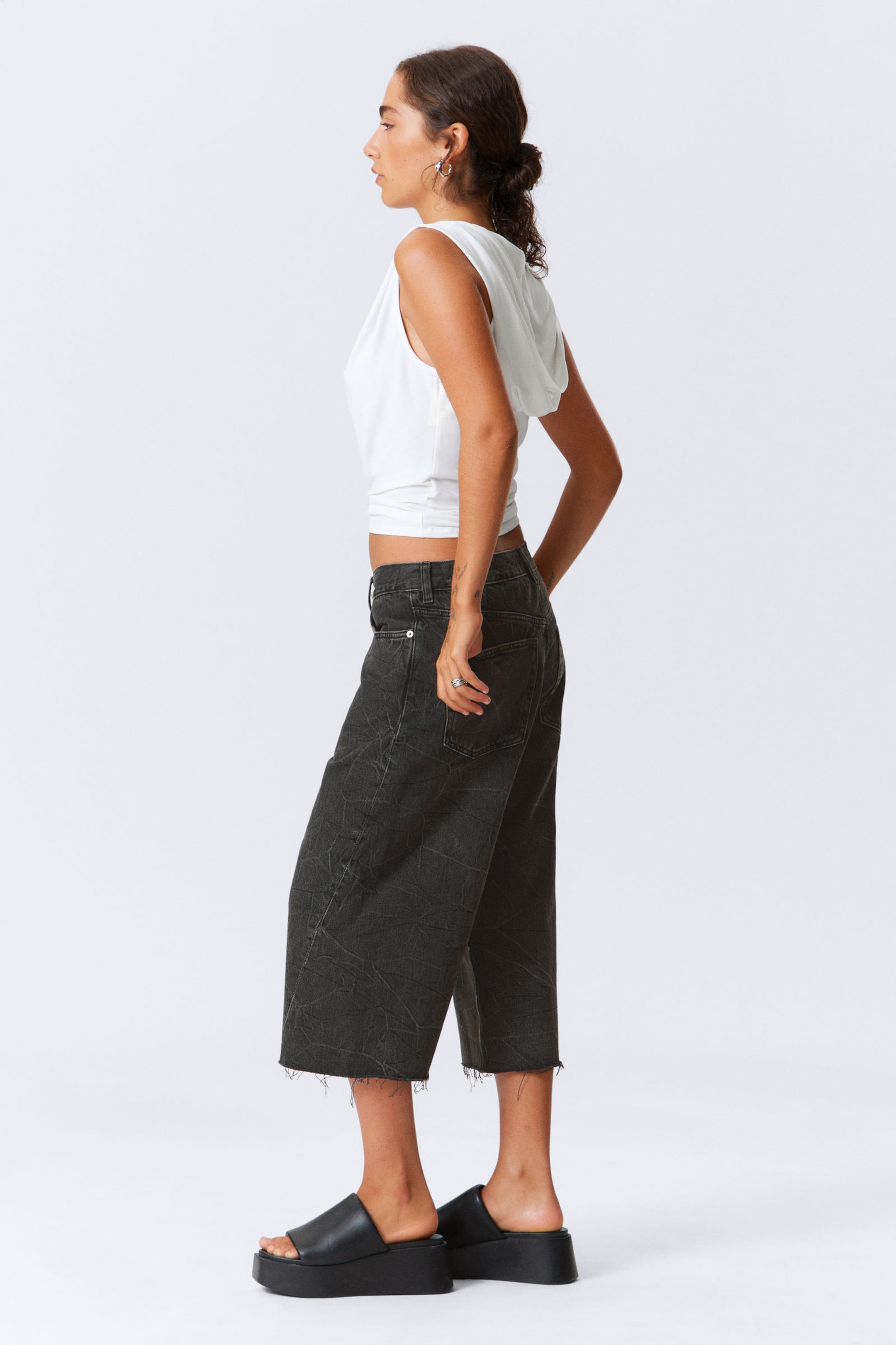 Washed Black - Galaxy Loose Twisted Denim Shorts - 5