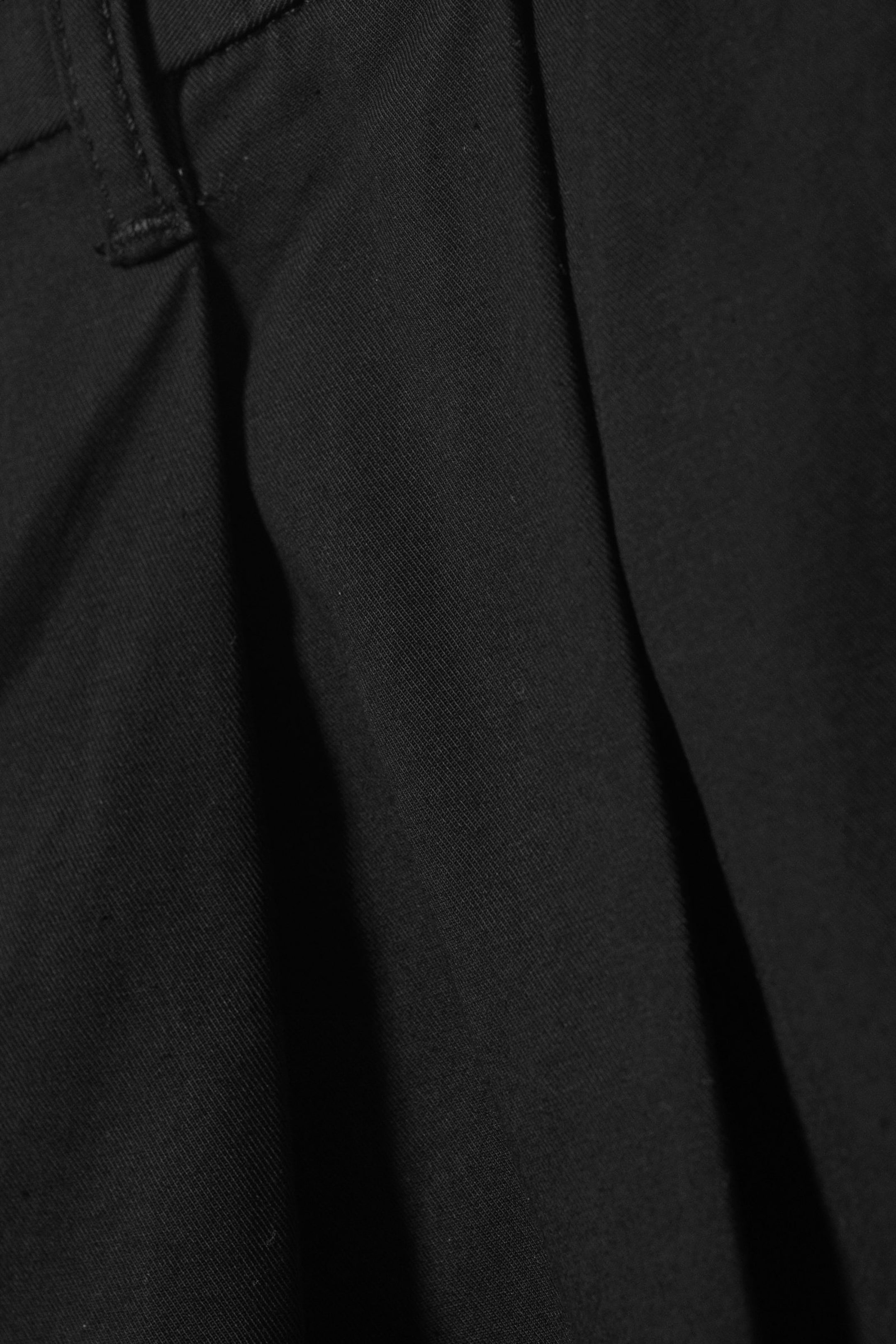 Black - Loose Utility Cotton Twill Shorts - 4