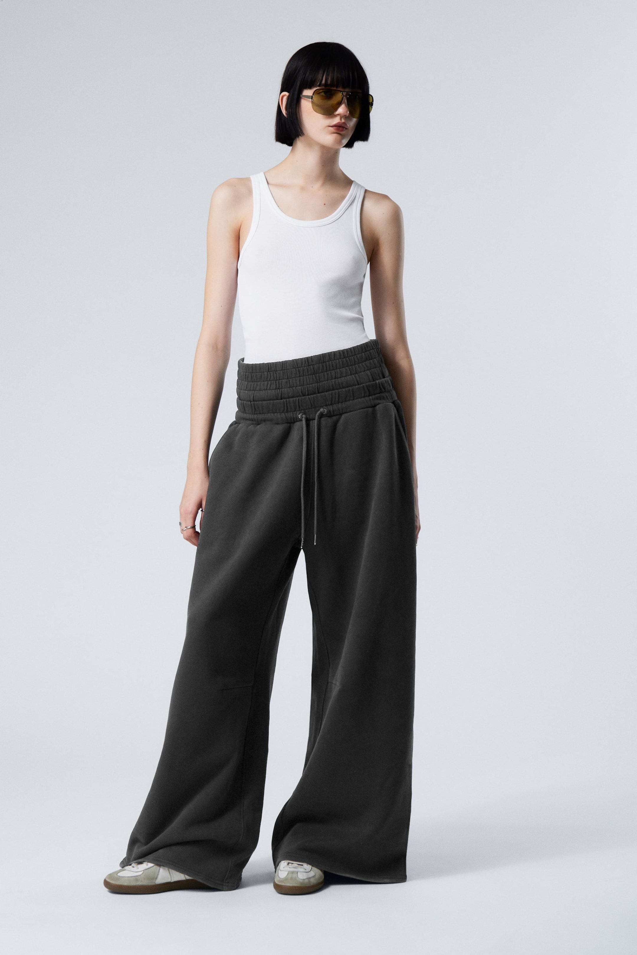 #272628 - Double-Layered Standard Sweatpants - 1