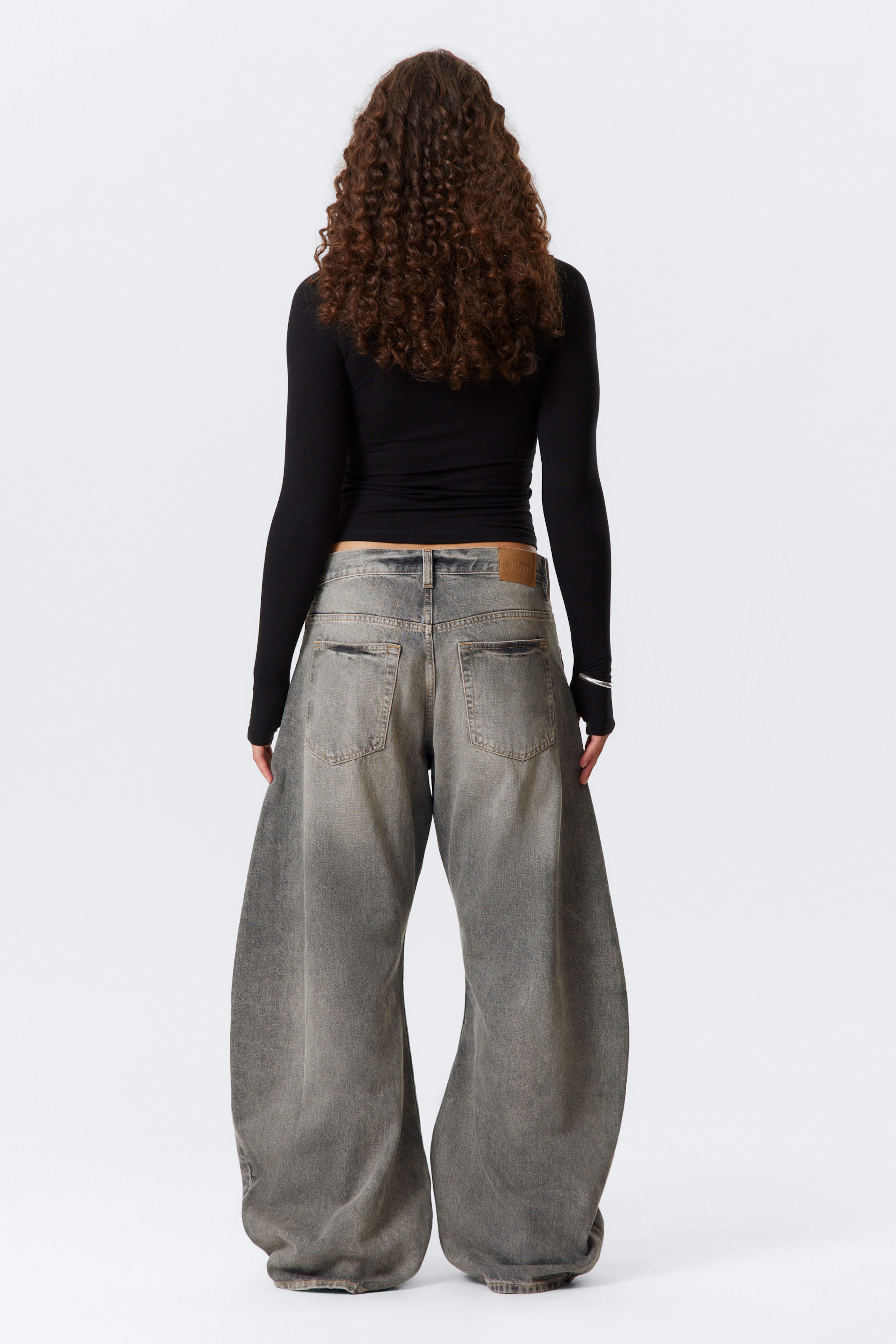 Canyon Grey - Medium Grey - Solera Loose Barrel Jeans - 10