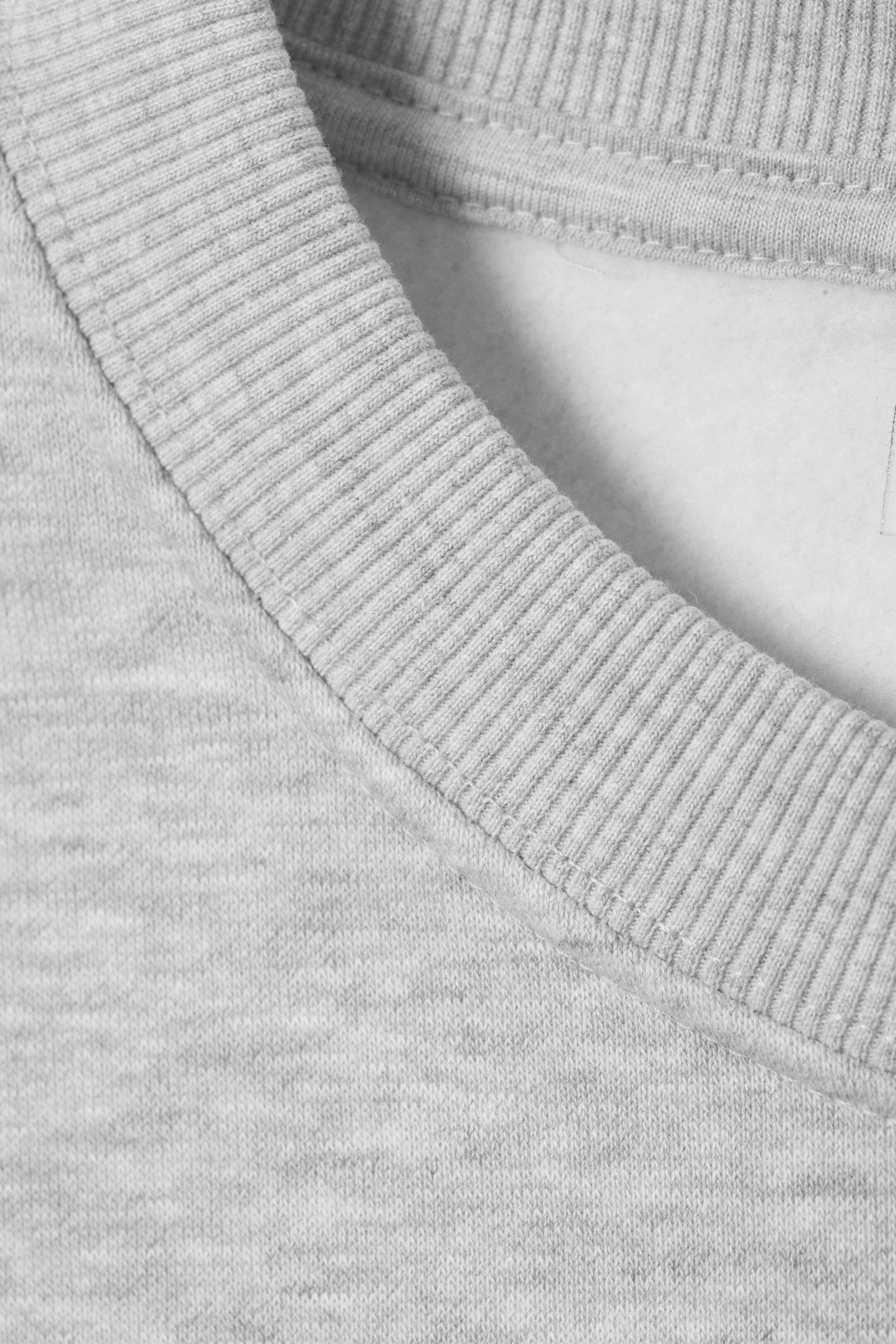 Visa större bild: Standard Midweight Sweatshirt - Gråmelerad - HERR | H&M FI 2