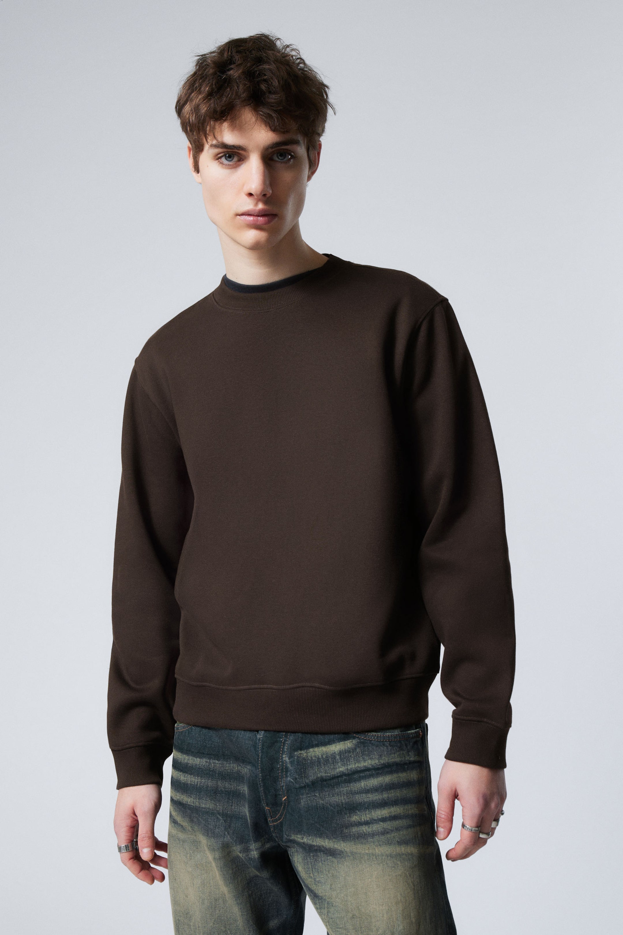 Mörkbrun - Standard Midweight Sweatshirt - 1