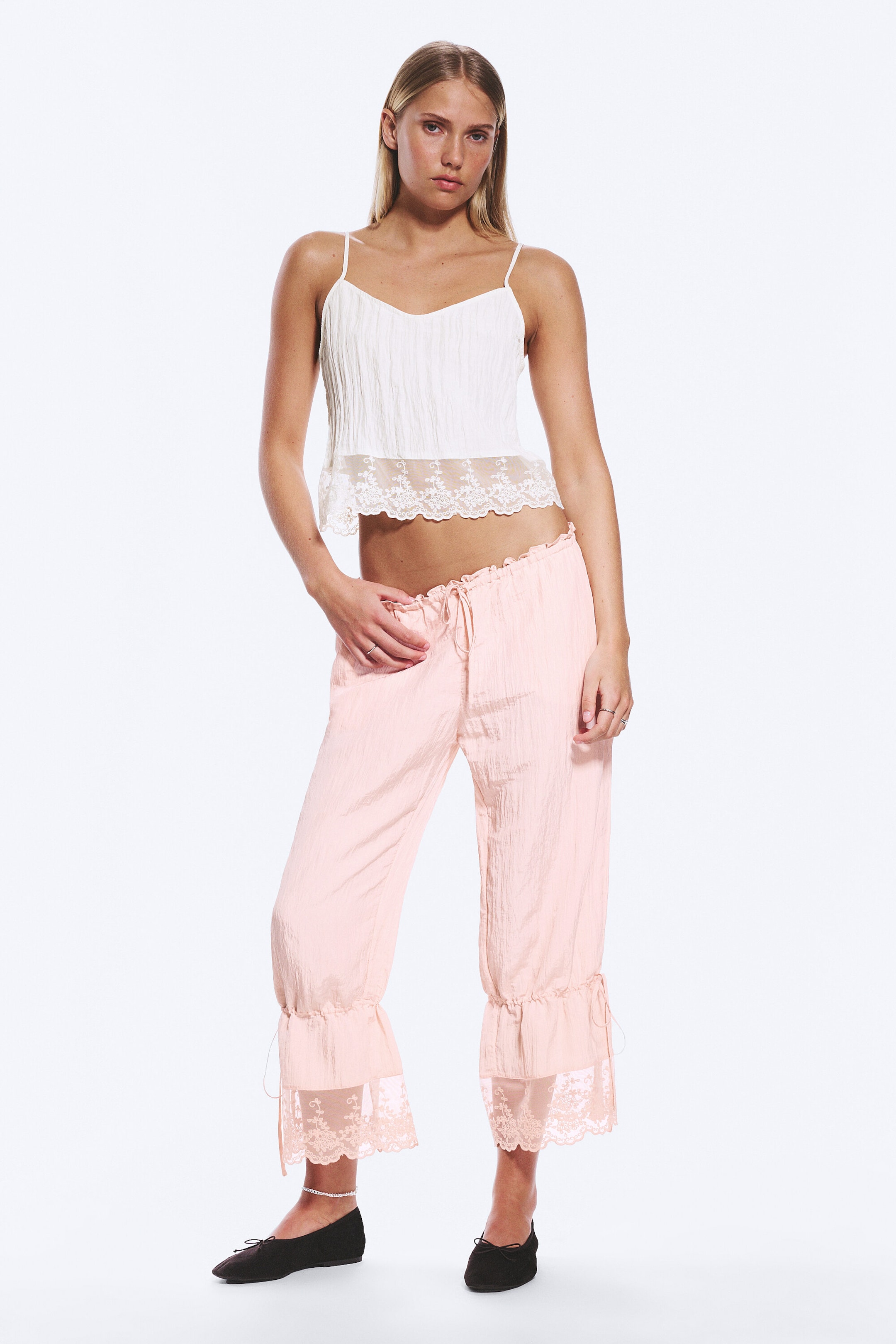 Weiß - Cropped Camisole mit Spitzenbesatz - 2