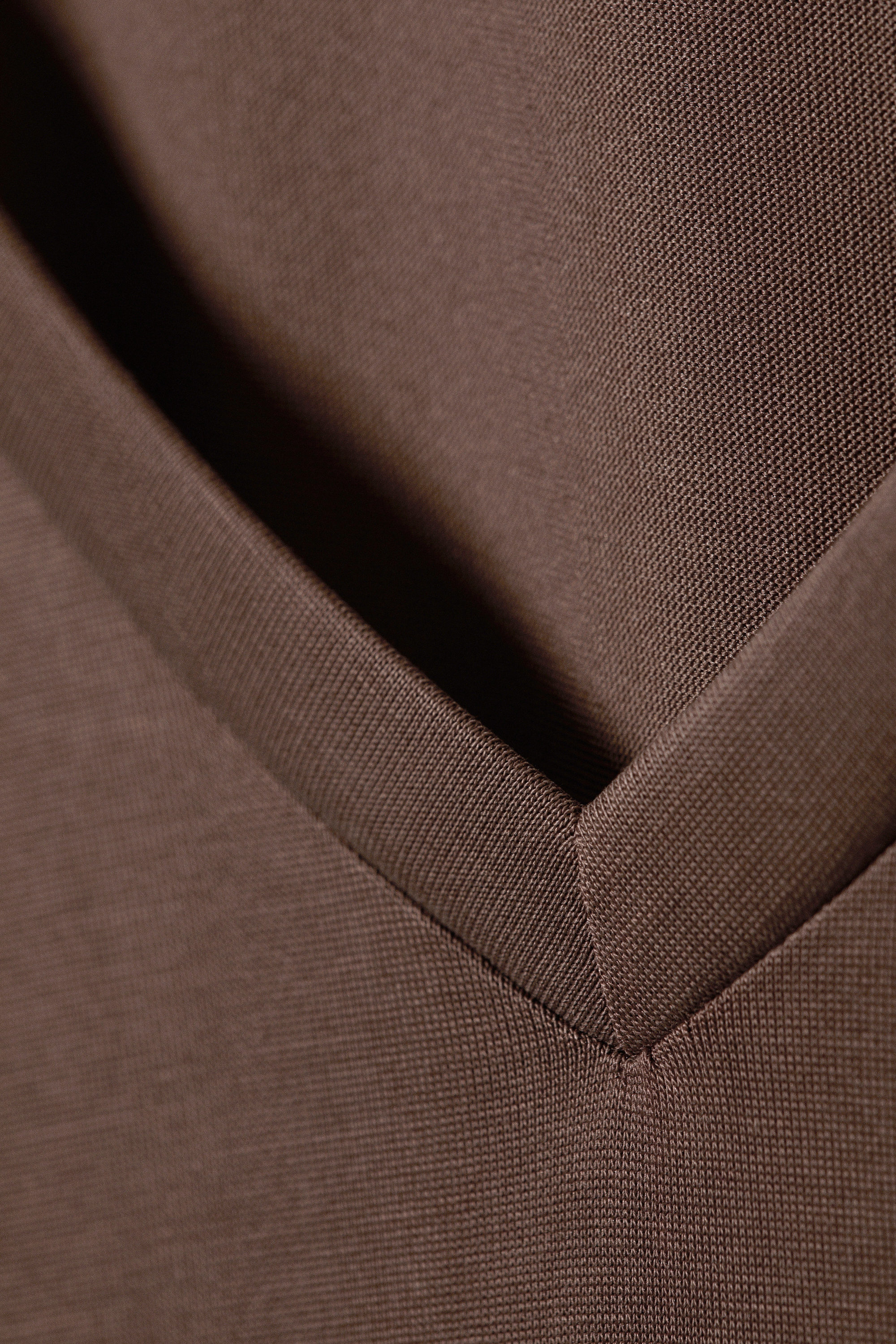 Washed Mole - Long-Sleeved V-neck Top - 5