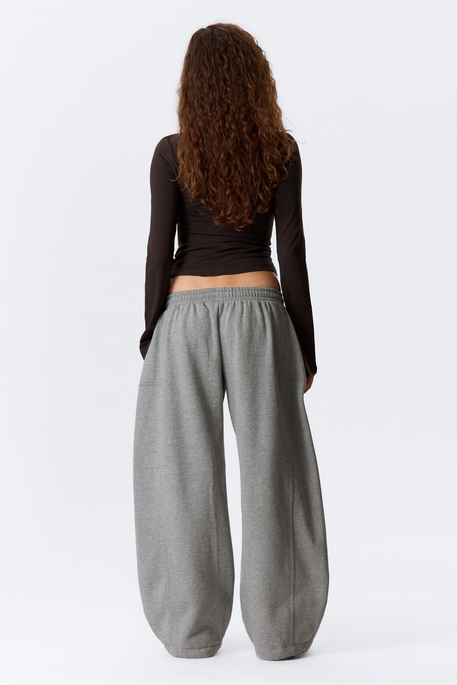 Locker geschnittene Sweatpants aus Baumwollfleece - Grau meliert - 5