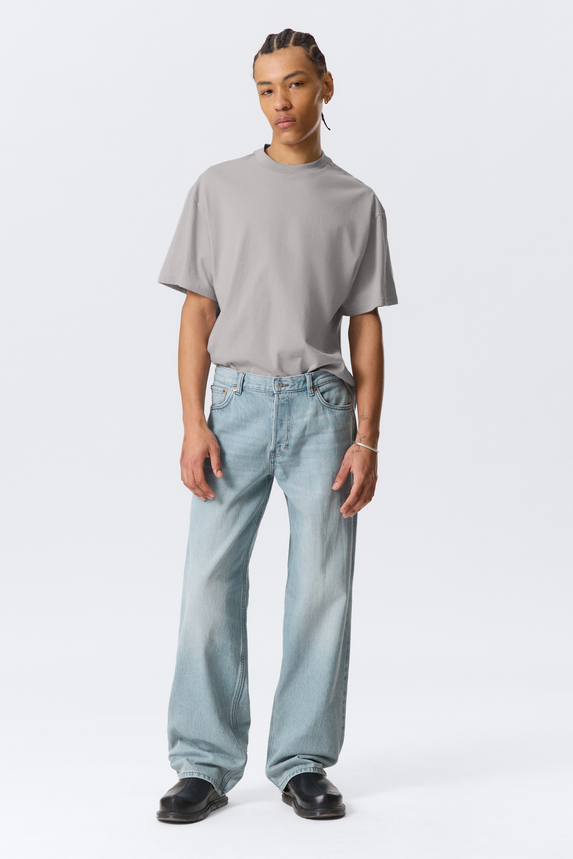 Sphere lavtaljede loose jeans med lige ben - Aeon Blue – lyseblå/Blue Rinse – mørkeblå/Baltic Blue – mørkeblå/Black Rinse – sort