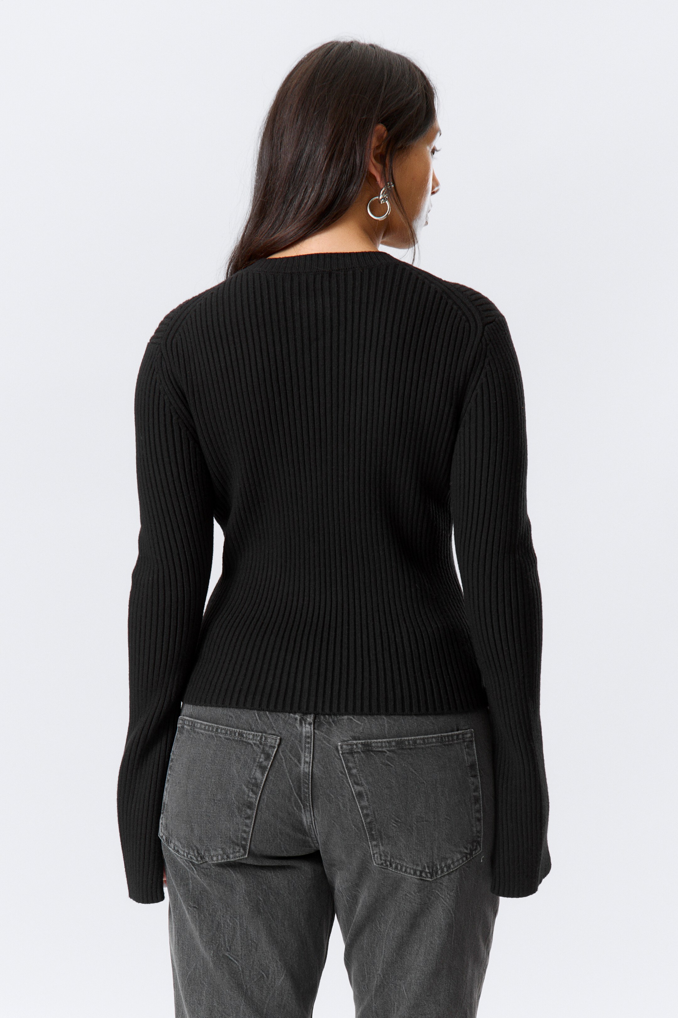 View larger image: Ribbed Fitted Zip Cardigan - Black | H&M GB 3