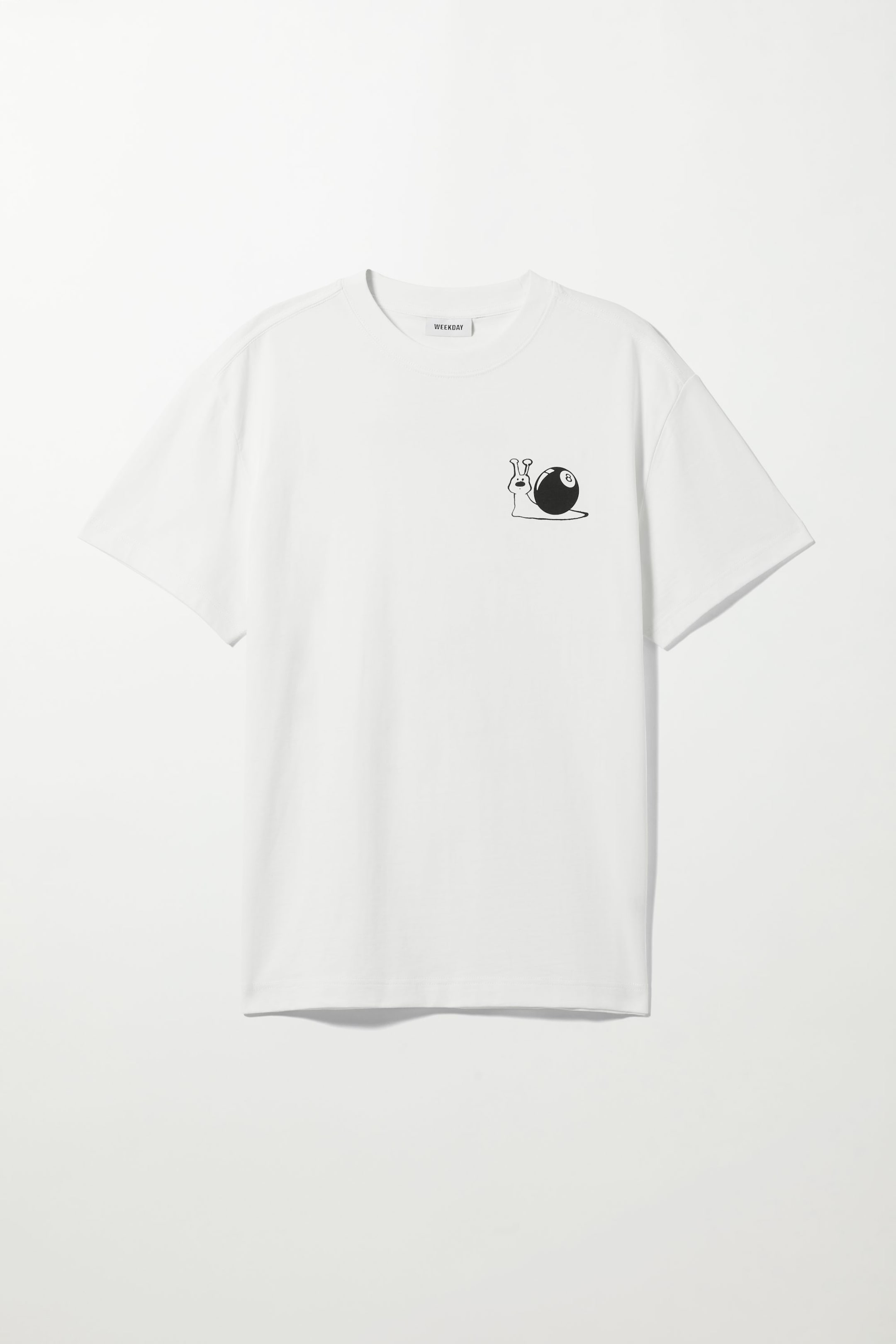 8 ball - Oversized Graphic Printed T-shirt - 0