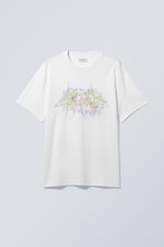 Dreamland - Oversized Graphic Printed T-shirt - 0