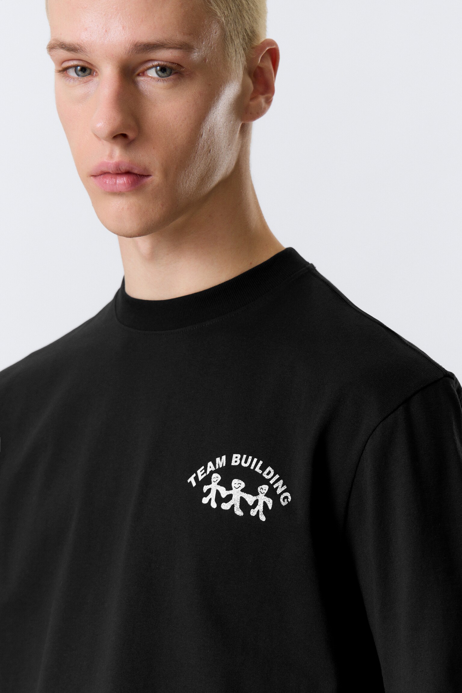 Tryckt T-shirt med avslappnad passform - Svart - Team Building/Washed Black - SYSTEM/Svart - Thunder Tour/Mörkbrun - Drea8m/Svart - Cosmic Eagle/Svart - Dragon Gate - 5