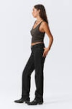Tuned Black - Black - Arrow Low Straight Jeans - 2