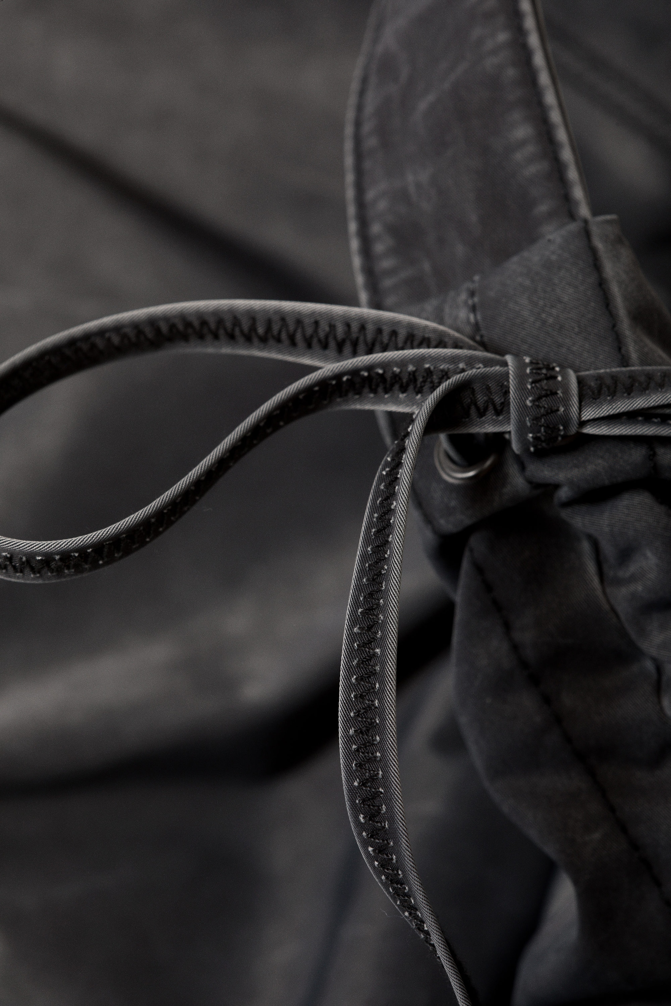 Black - RUCHED CROSSBODY BAG - 3