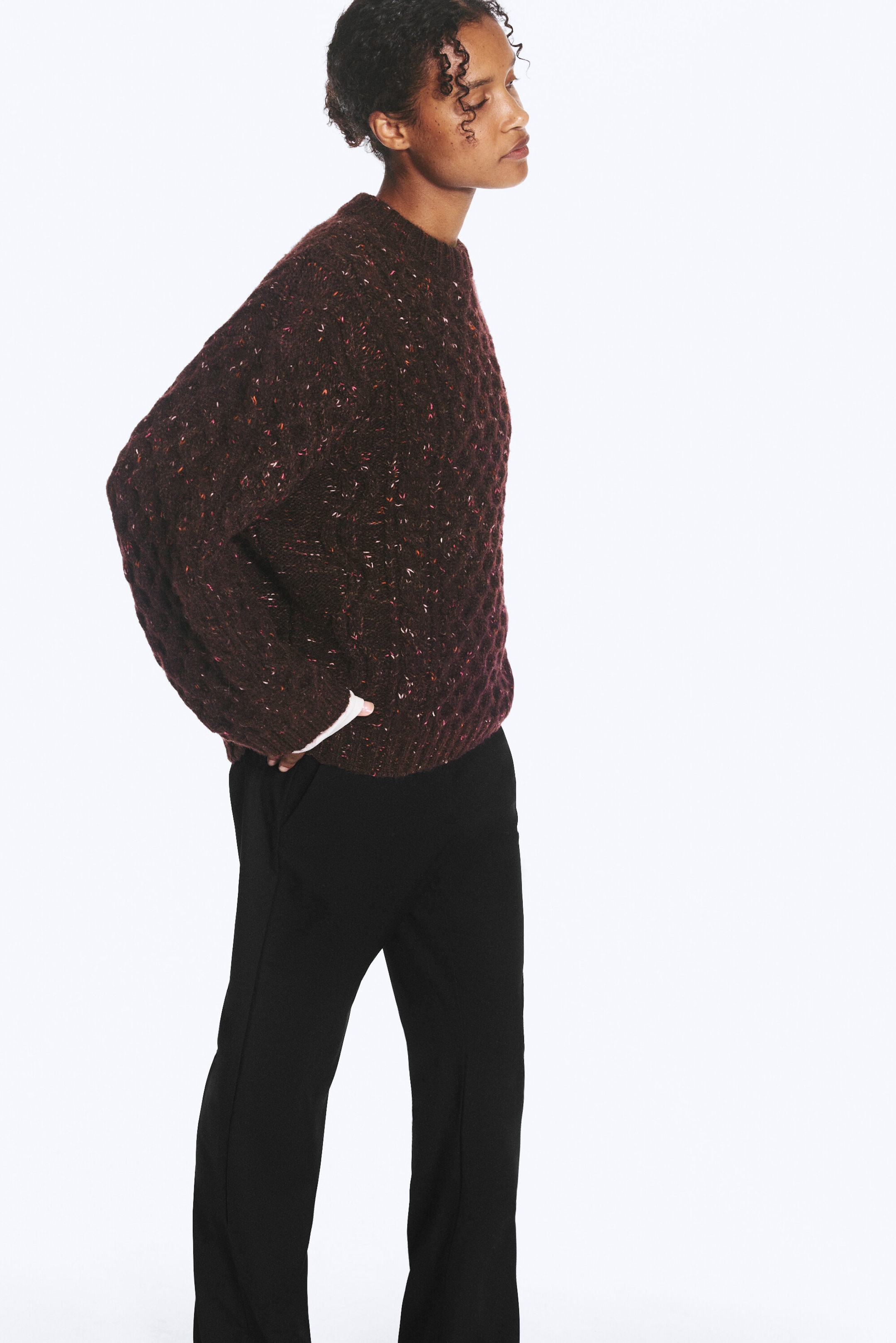 Violet foncé - Rose néps - Pull texturé en maille torsadée longue - 1