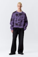 Purple - Abstract Black - Ruimvallende trui van wolmix met grafische print - 2