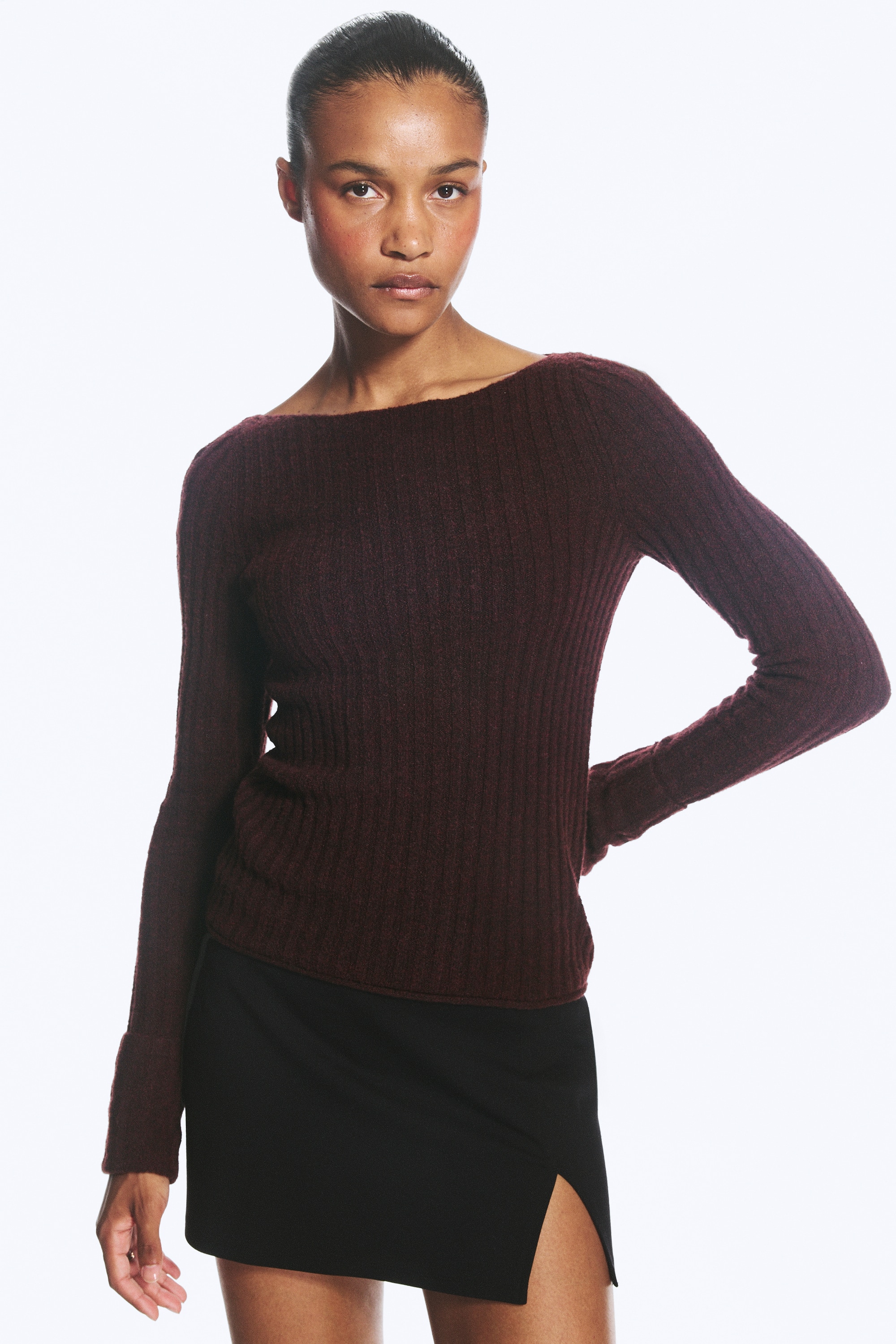 Knitted ribbed sweater - Dark Red/Dusty Light Blue